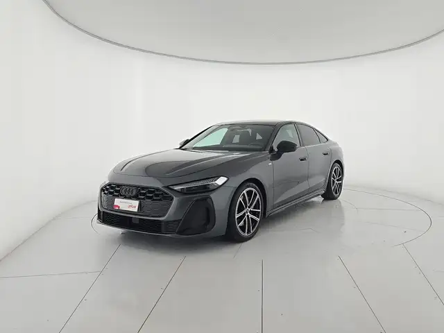 Audi A5 main image