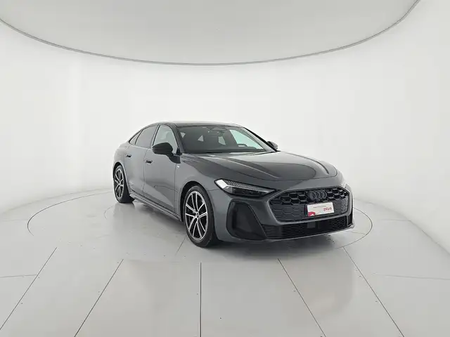 Audi A5 view 6