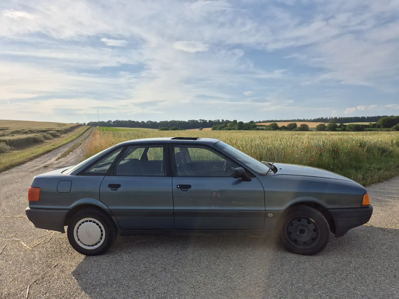 Audi 80, foto 3