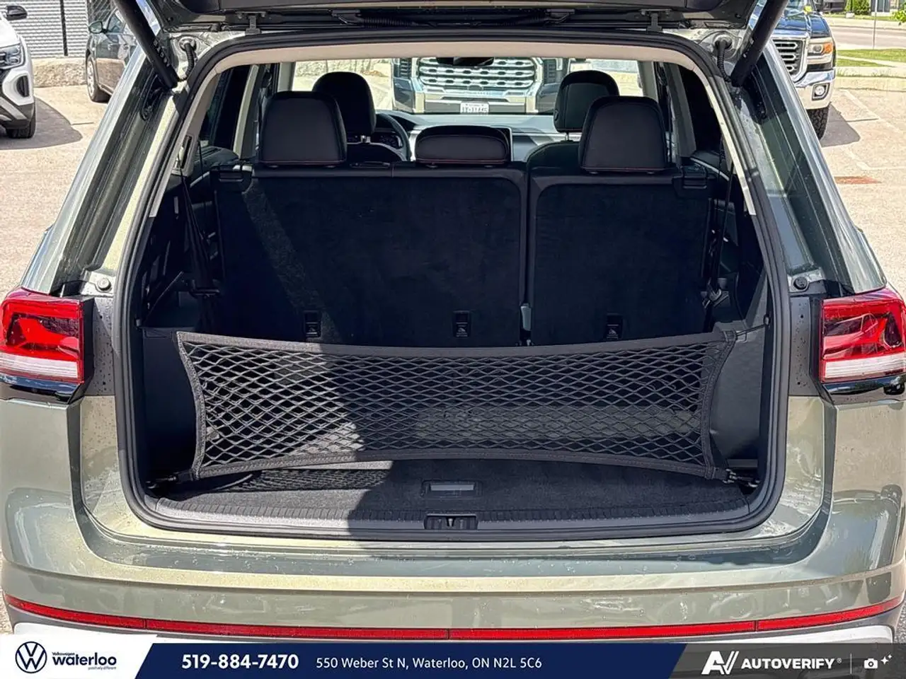 Volkswagen Atlas снимка Volkswagen Atlas
