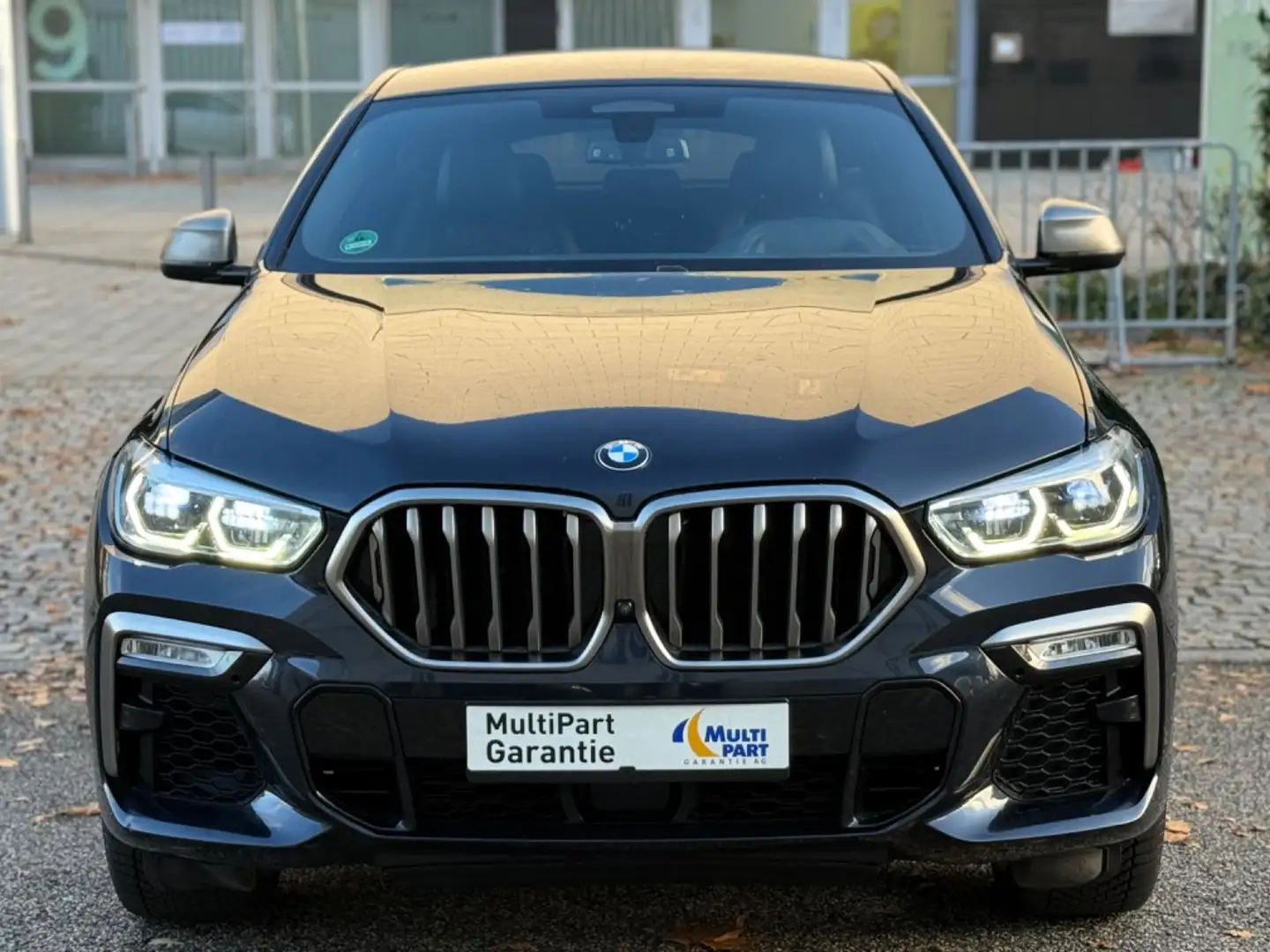BMW X6 M d//*AMBIENTE*//*INDUKTION*//*LASER LICHT* Schwarz - 2