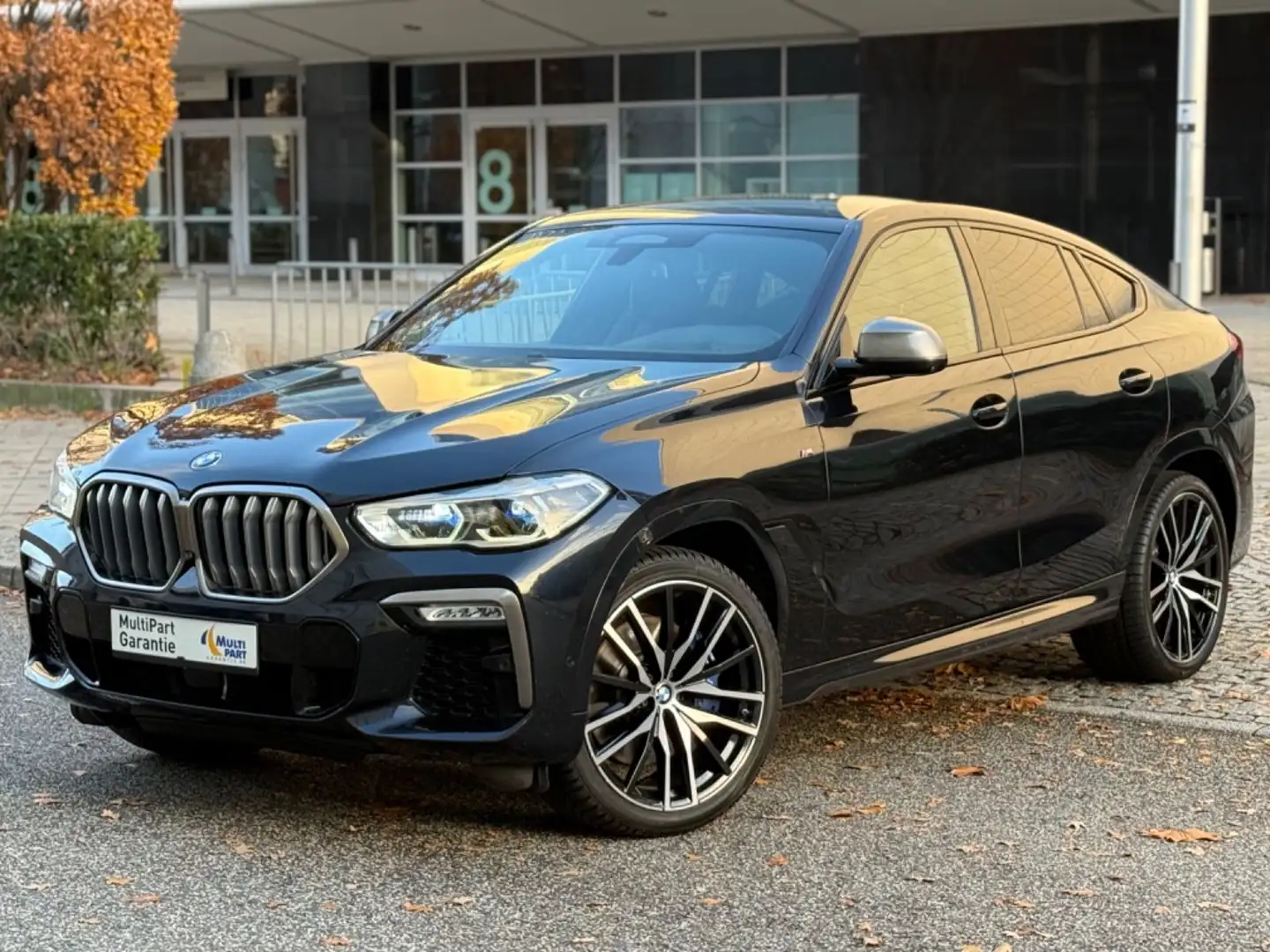 BMW X6 M d//*AMBIENTE*//*INDUKTION*//*LASER LICHT* Schwarz - 1