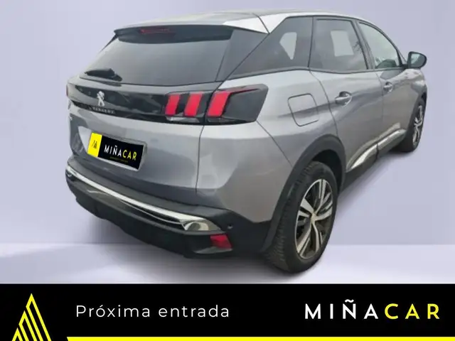 Peugeot 3008 view 2