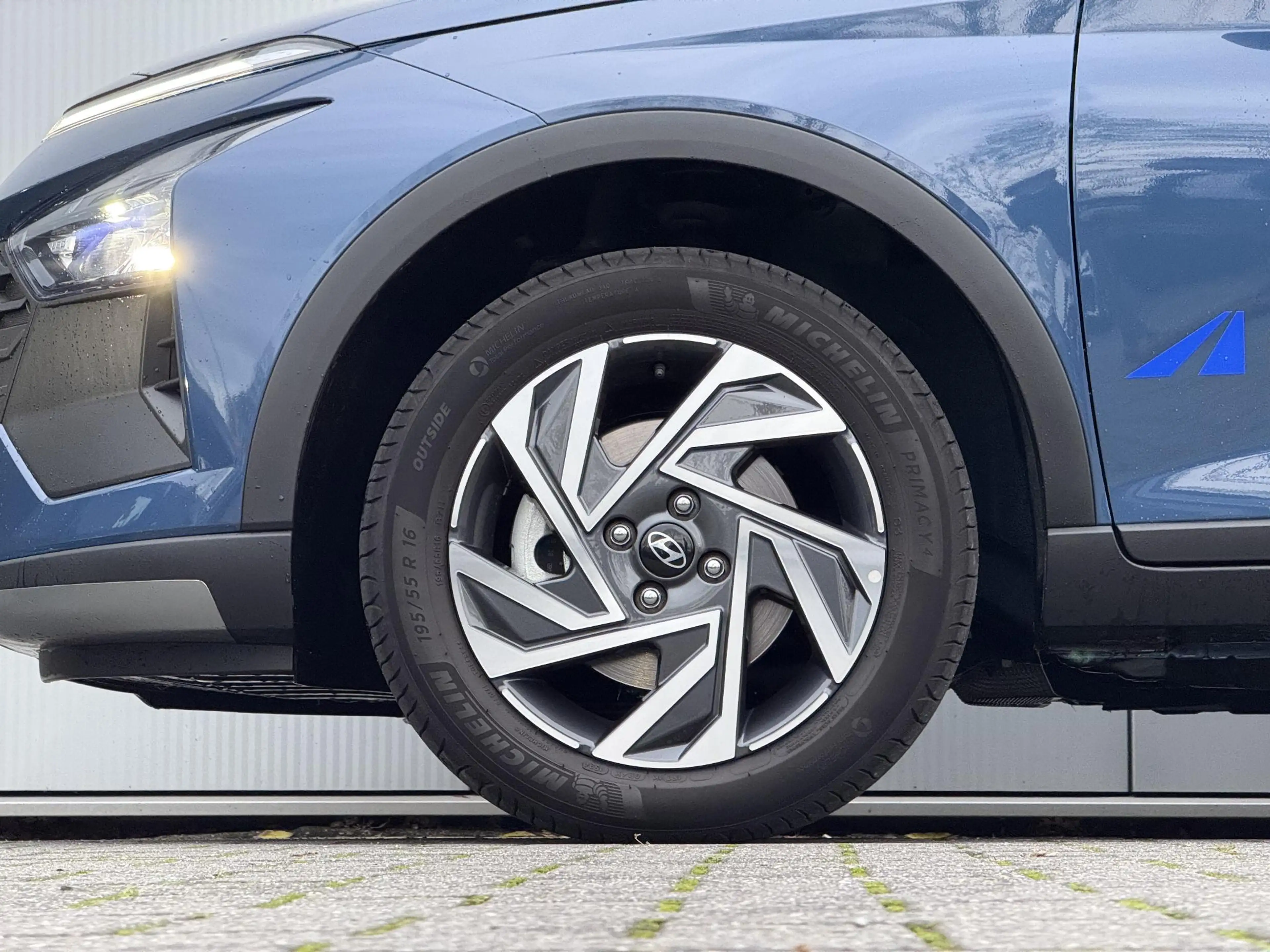 Hyundai BAYON 1.0 T-GDI Comfort / Navigatie / Achteruitrijcamera — photo 25