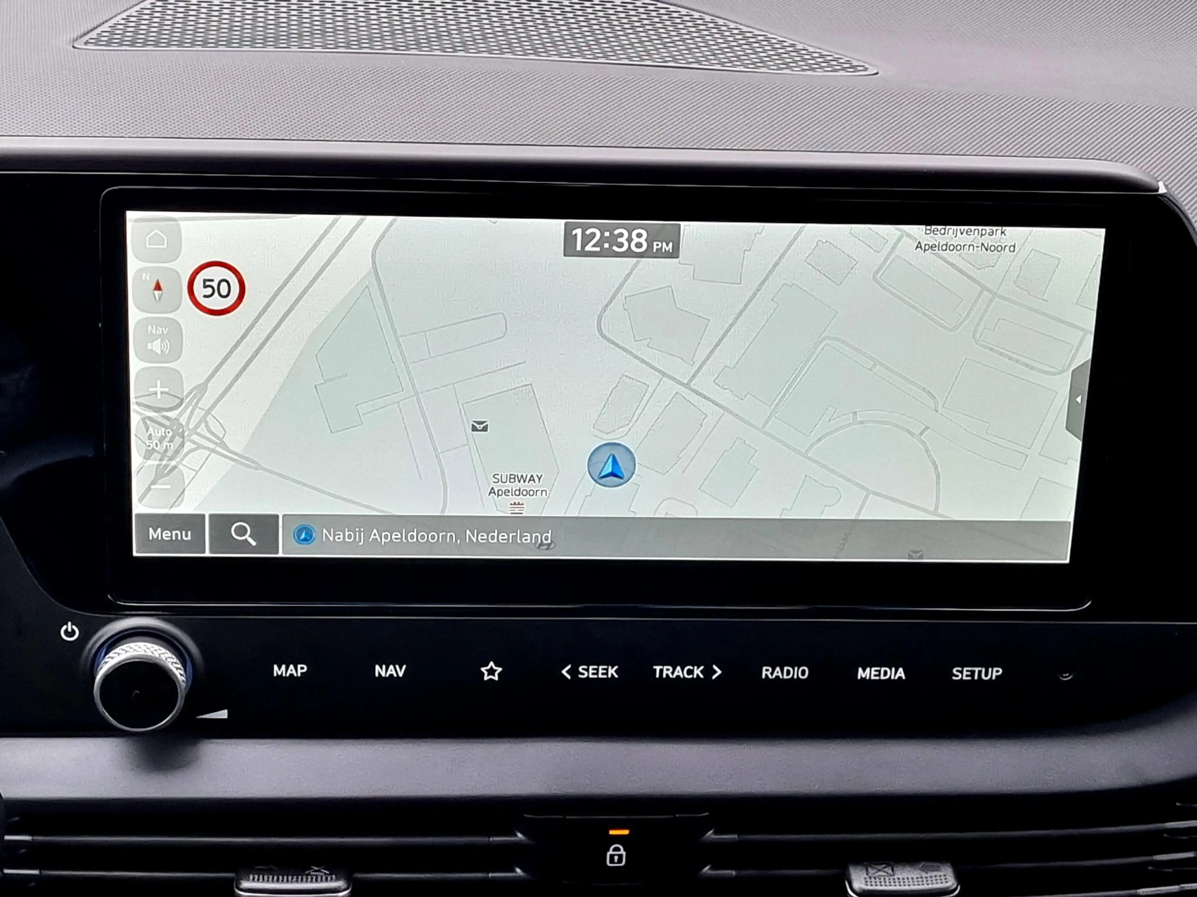 Hyundai BAYON 1.0 T-GDI Comfort / Navigatie / Achteruitrijcamera — photo 30