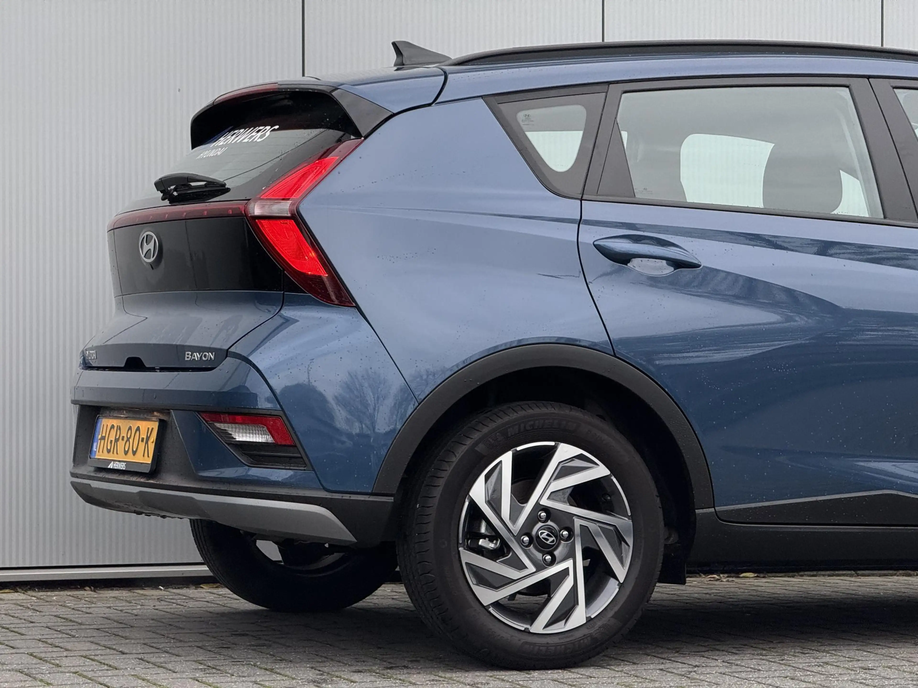 Hyundai BAYON 1.0 T-GDI Comfort / Navigatie / Achteruitrijcamera — photo 31