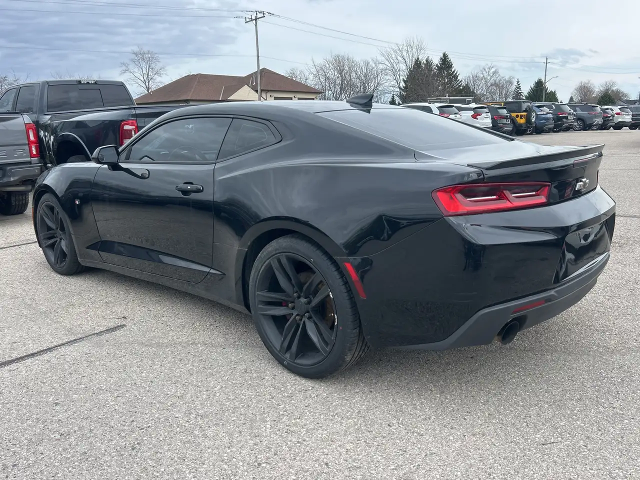 Chevrolet Camaro снимка Chevrolet Camaro