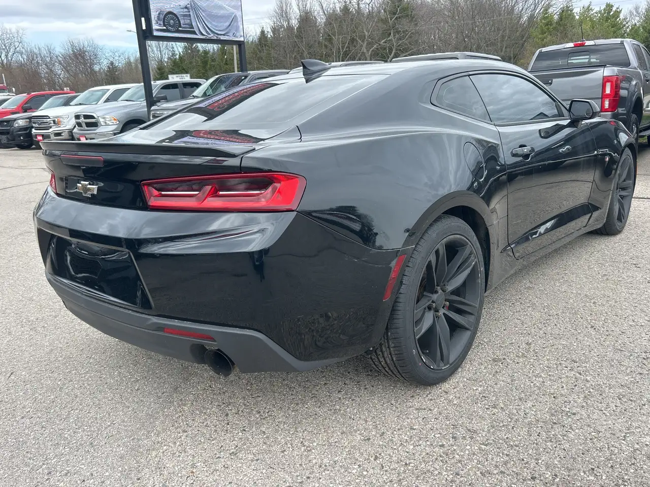 Chevrolet Camaro снимка Chevrolet Camaro