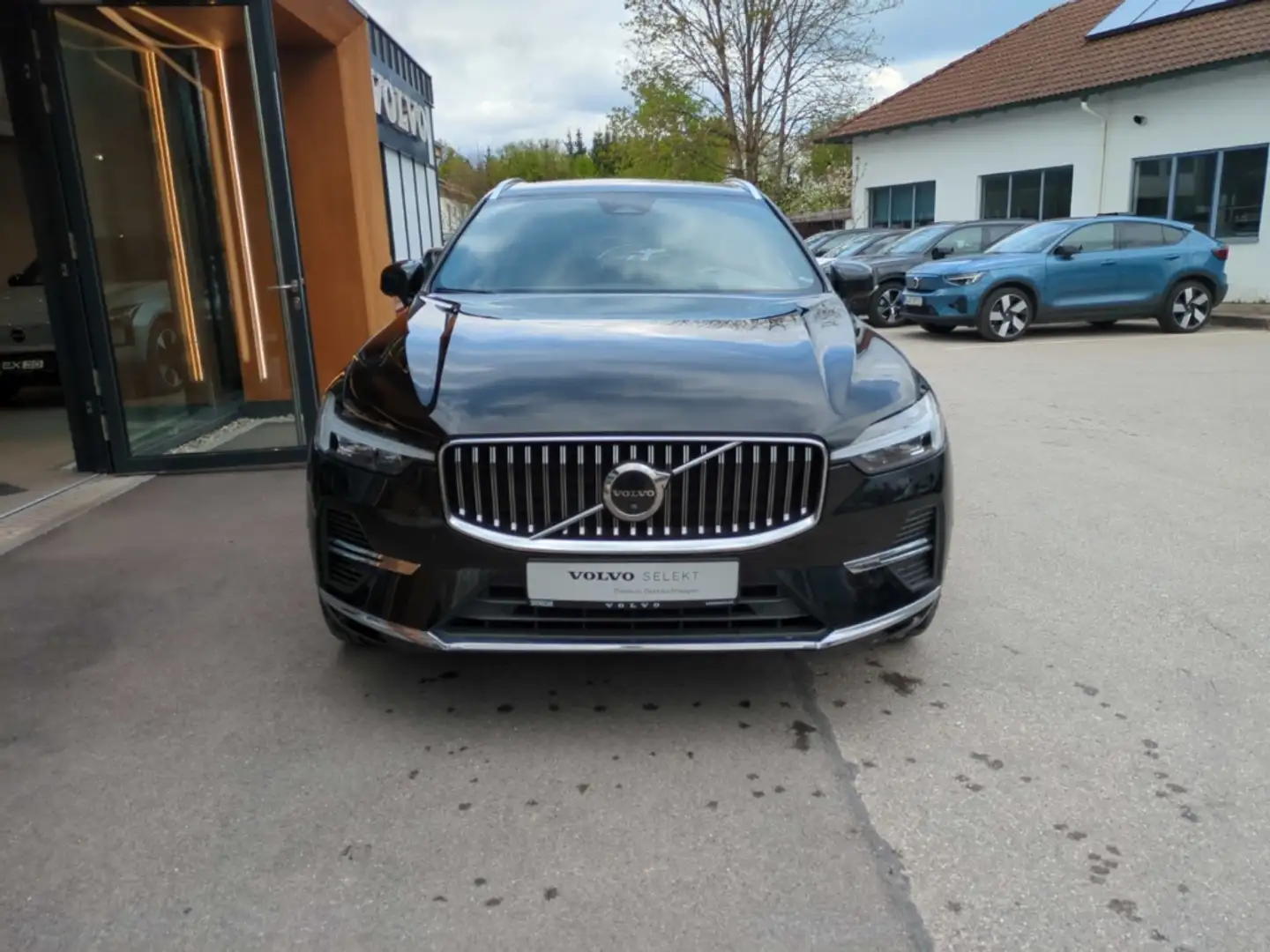 Volvo XC60 Inscription Recharge Plug-In Hybrid AWD T8 Twin En Schwarz - 2