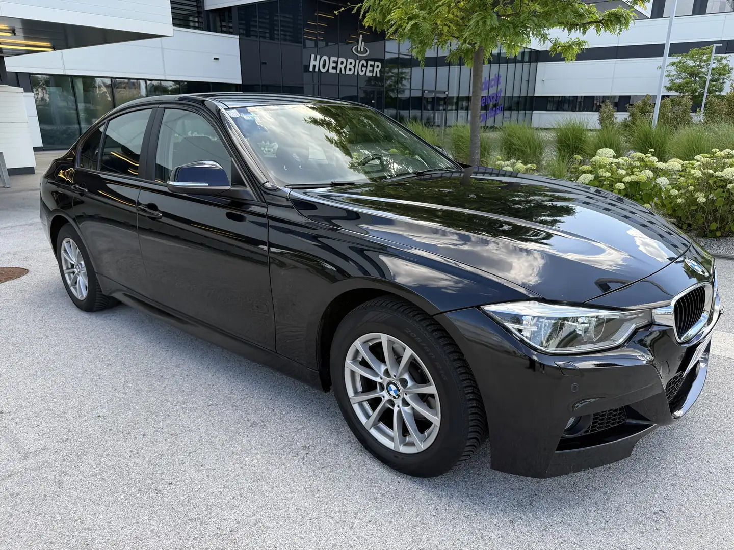 BMW 316 316d F30 - 2