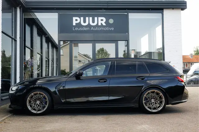 BMW M3 view 8