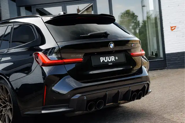 BMW M3 view 9