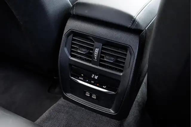 BMW M3 view 28