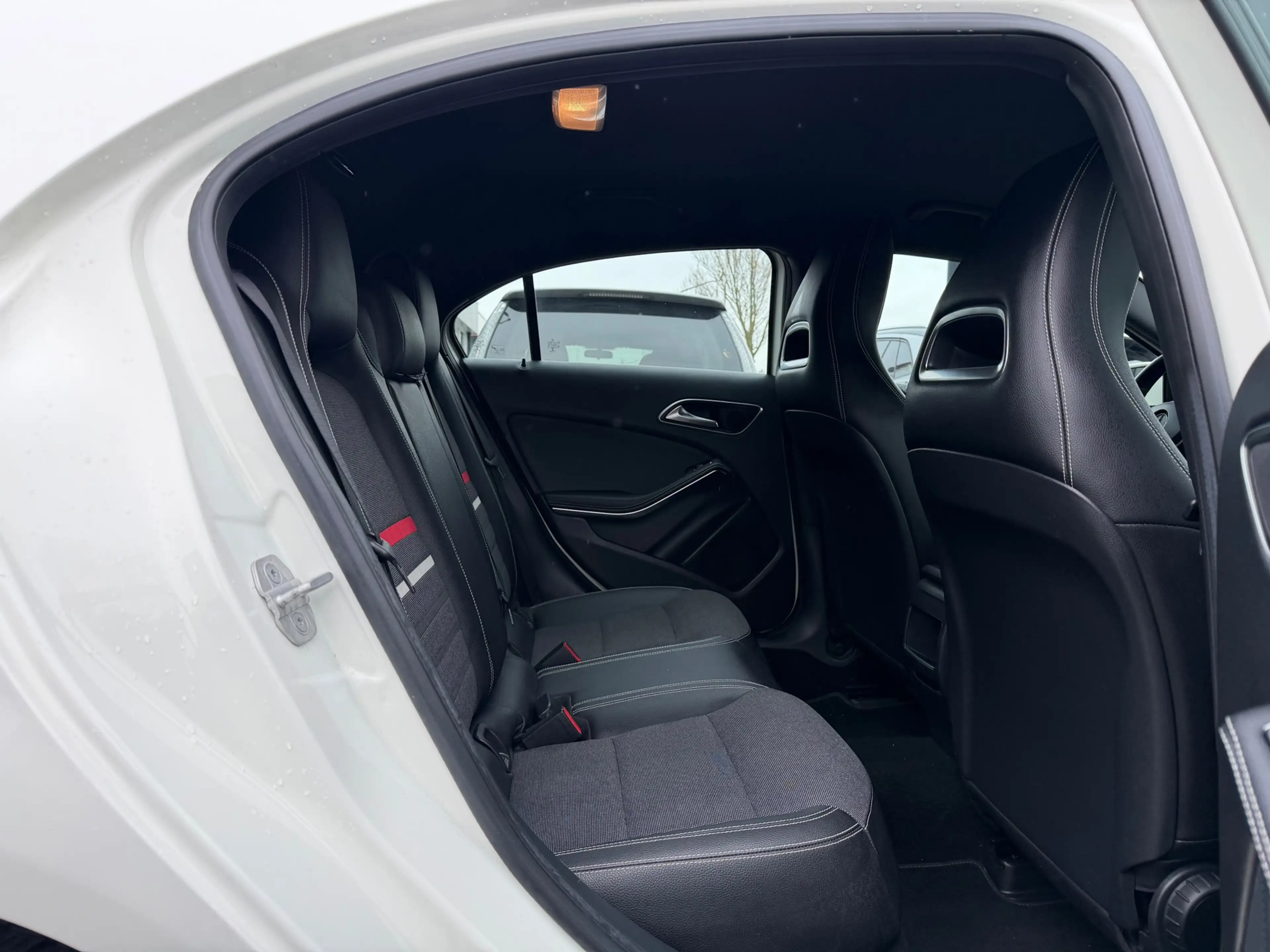 Mercedes-Benz A 180 Prestige Aut/Navi/Cruise/Xzenon/Leer/lichtmetalen — photo 10