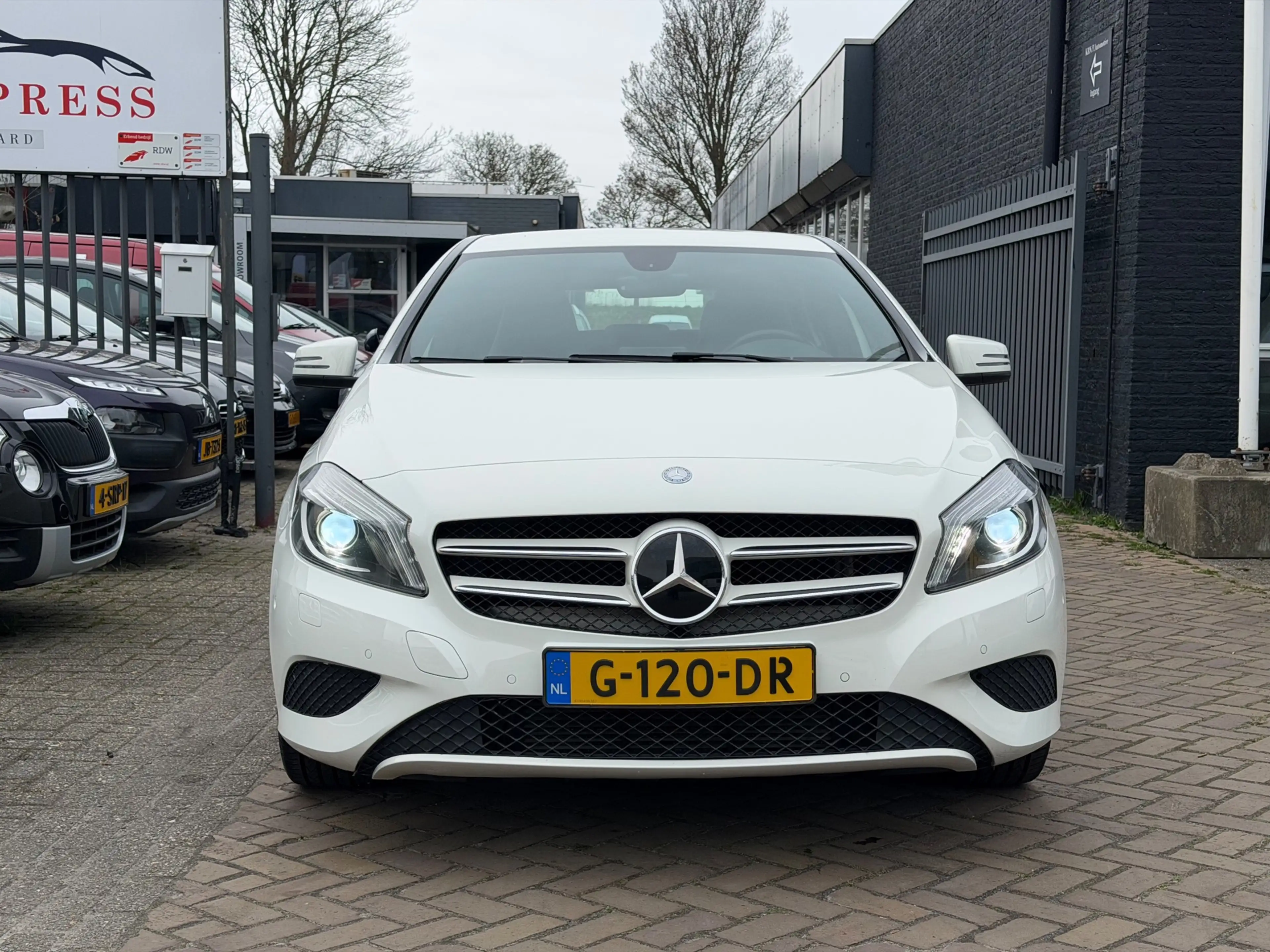 Mercedes-Benz A 180 Prestige Aut/Navi/Cruise/Xzenon/Leer/lichtmetalen — photo 5