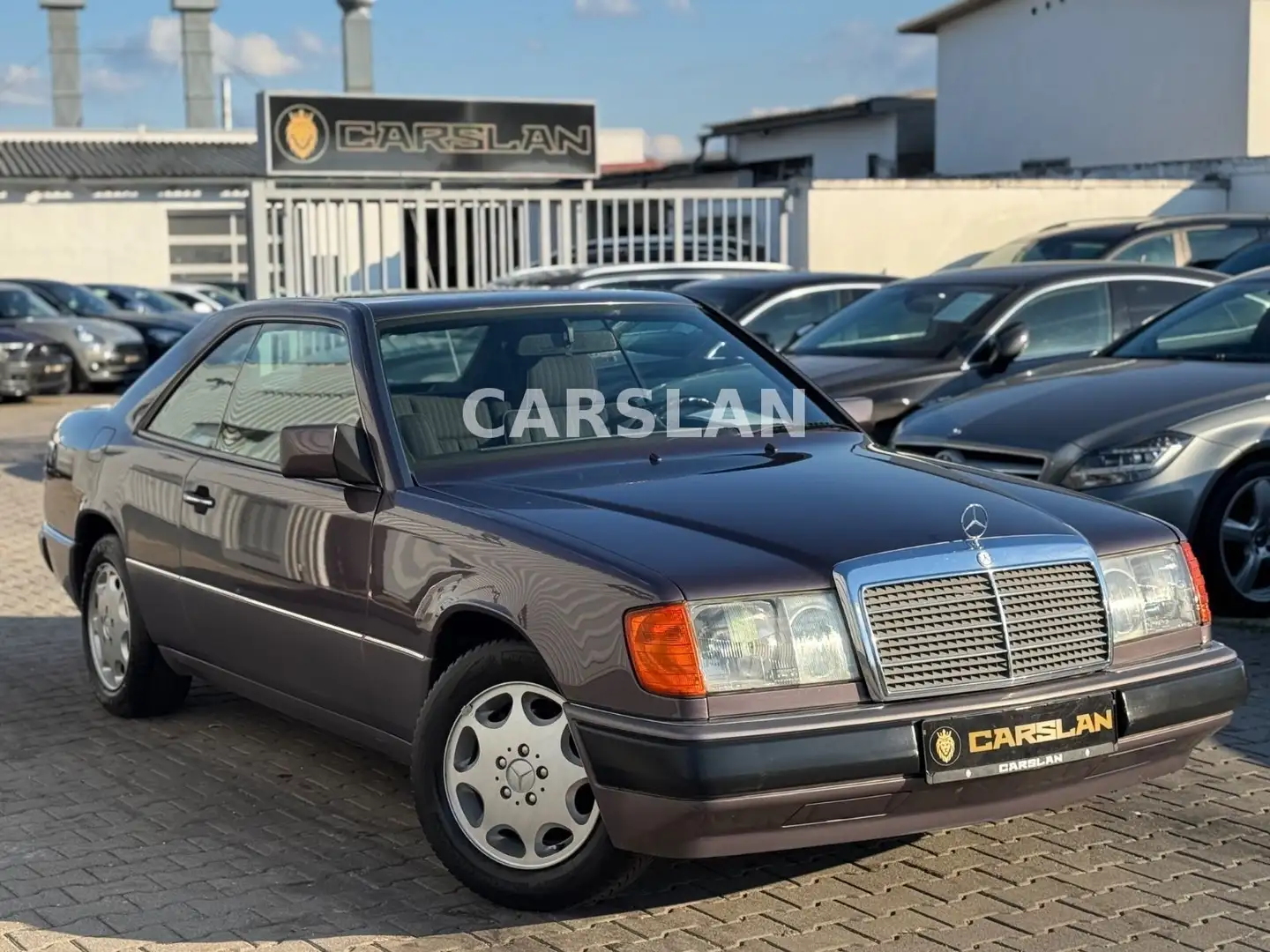 Mercedes-Benz E 220 CE COUPE 2.HAND Grau - 1