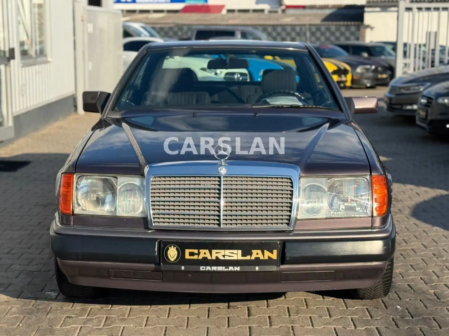 Mercedes-Benz E 220 CE COUPE 2.HAND Grau - 2