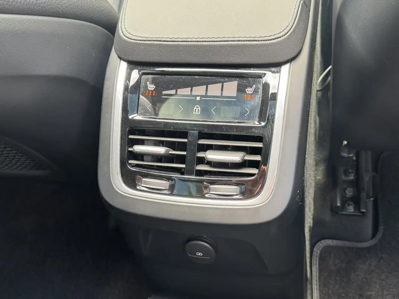Volvo XC90 2.0 T8 Recharge AWD Ultimate Bright 455pk Luchtver, миниатюра 25