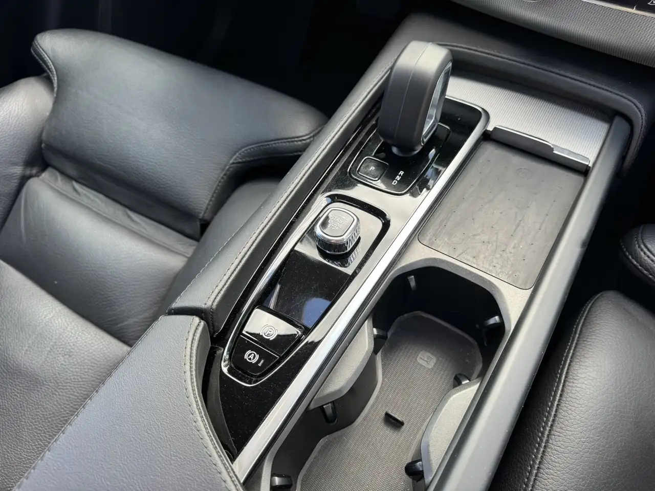 Volvo XC90 2.0 T8 Recharge AWD Ultimate Bright 455pk Luchtver, миниатюра 30