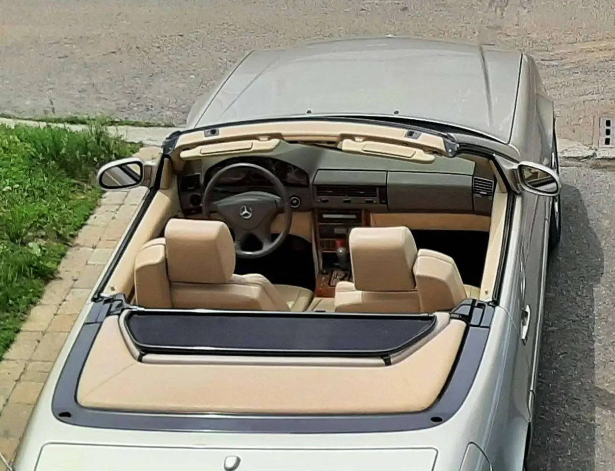 Mercedes-Benz SL fotografie Mercedes-Benz SL
