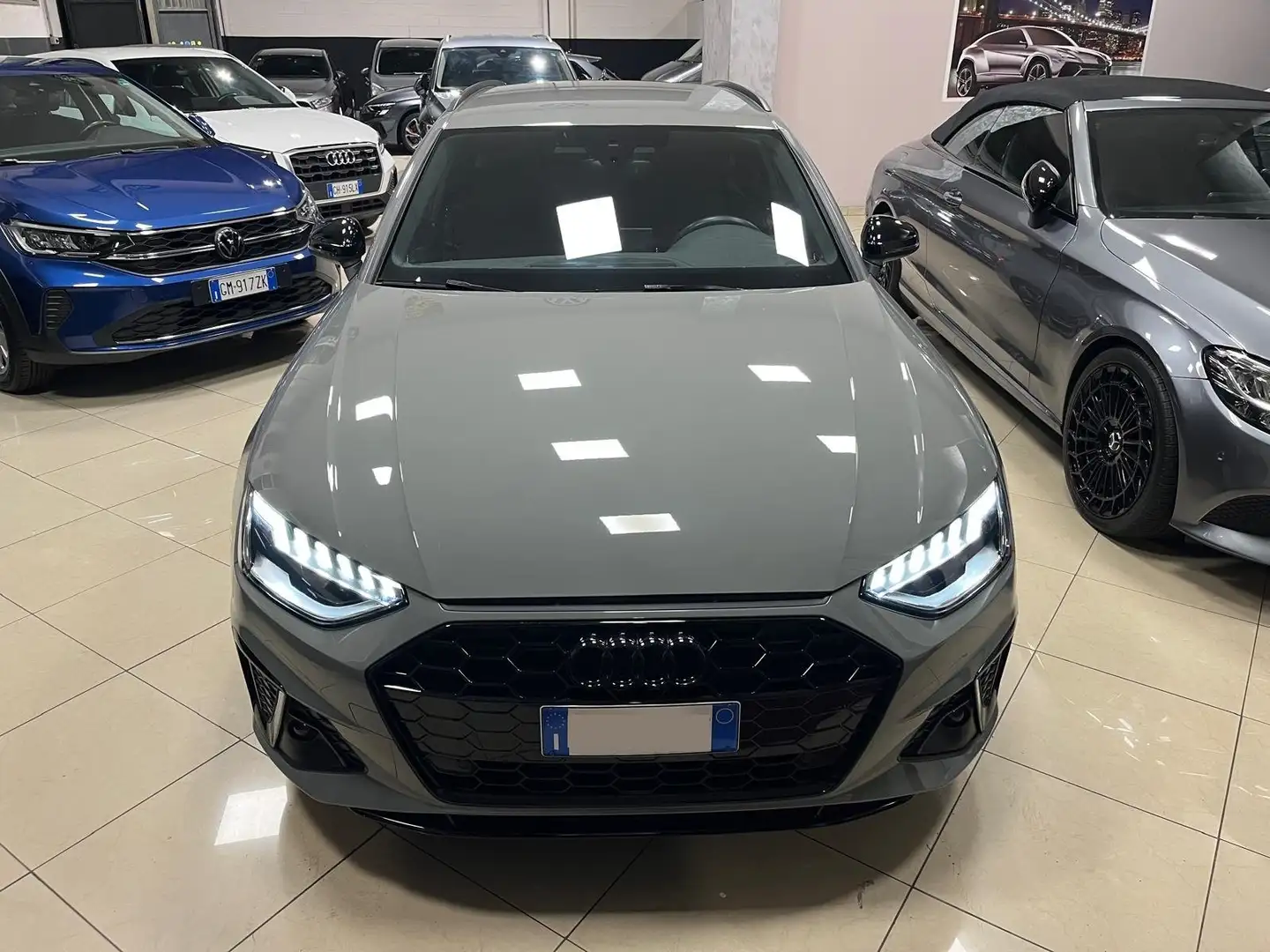 Audi A4 V Avant 35 2.0 tdi mhev SLine edit 163cv s-tronic Grigio - 2