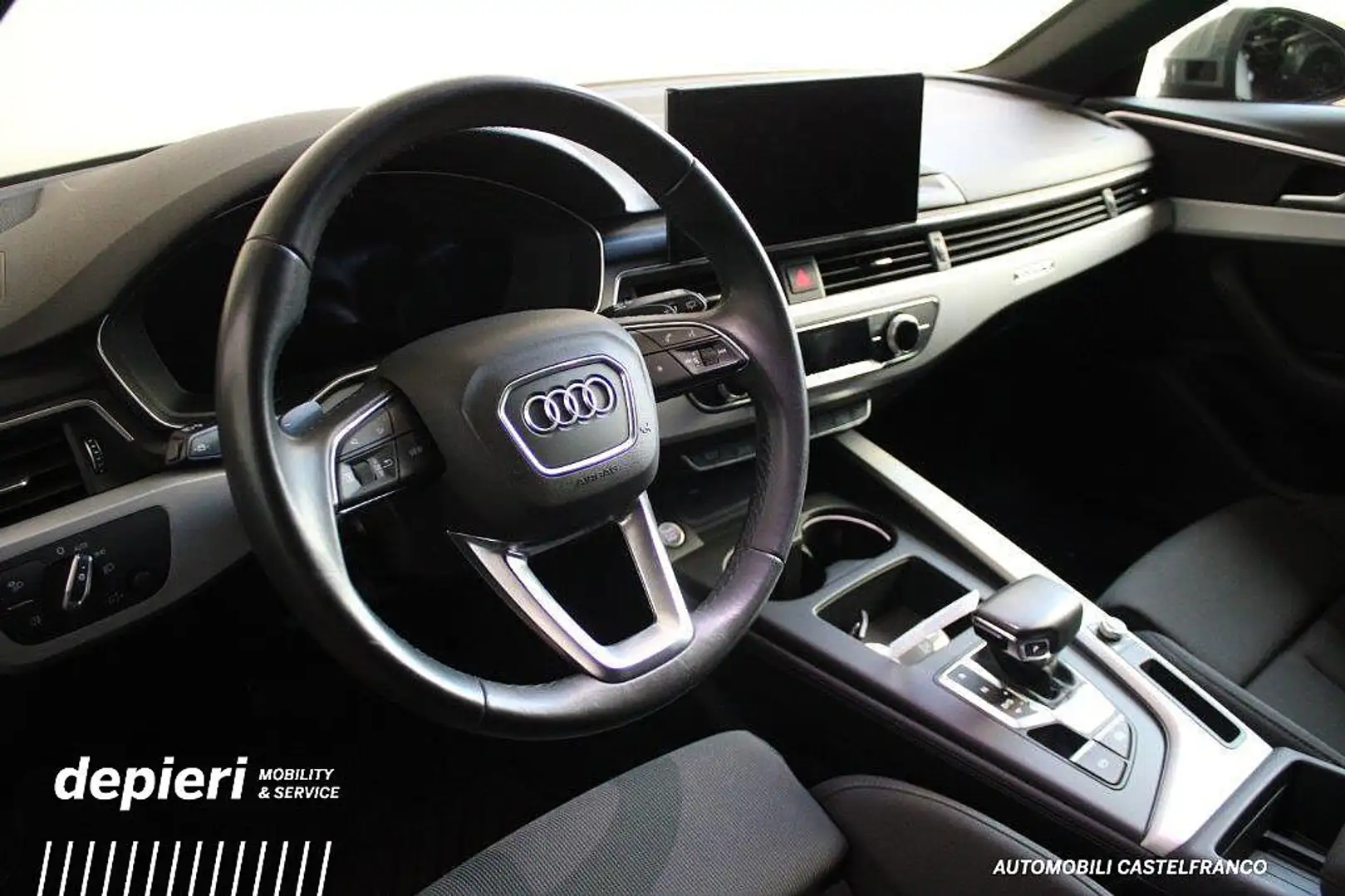 Audi A4 allroad quattro 45 TFSI S tronic Business Evolution -MHEV Grau - 2