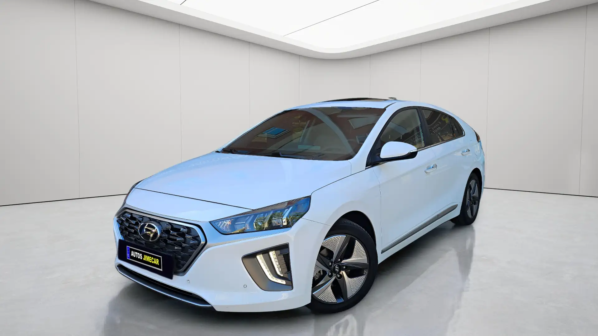 Hyundai IONIQ HEV 1.6 GDI Style Blanc - 1