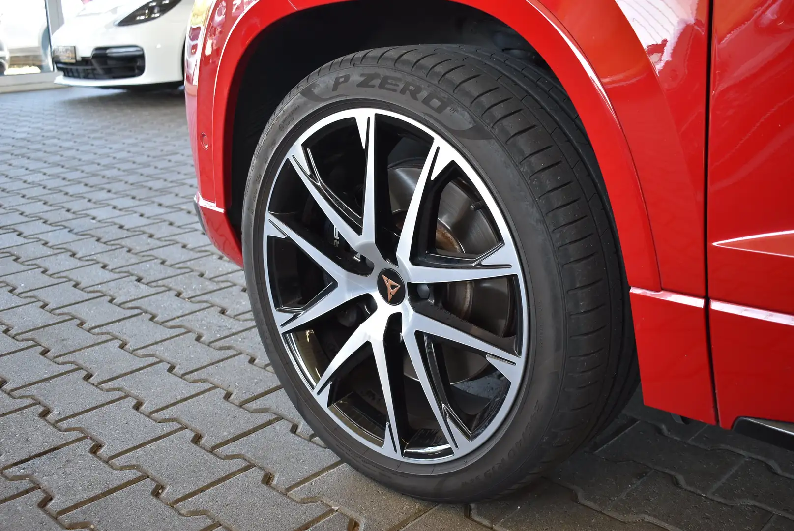 CUPRA Ateca 2.0 TSI 4Drive DSG AHK Pano Winterpkt MTM Rot - 2
