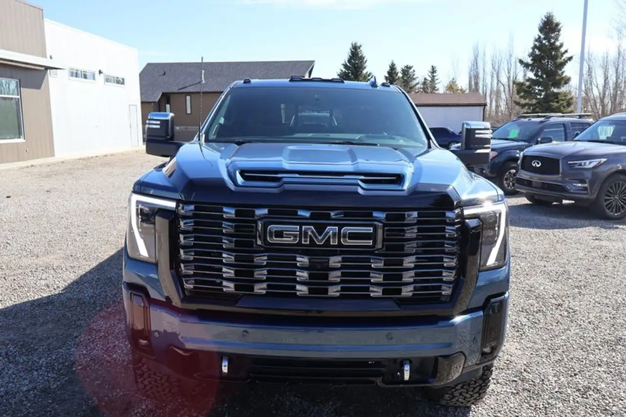 GMC Sierra 3500HD снимка GMC Sierra 3500HD