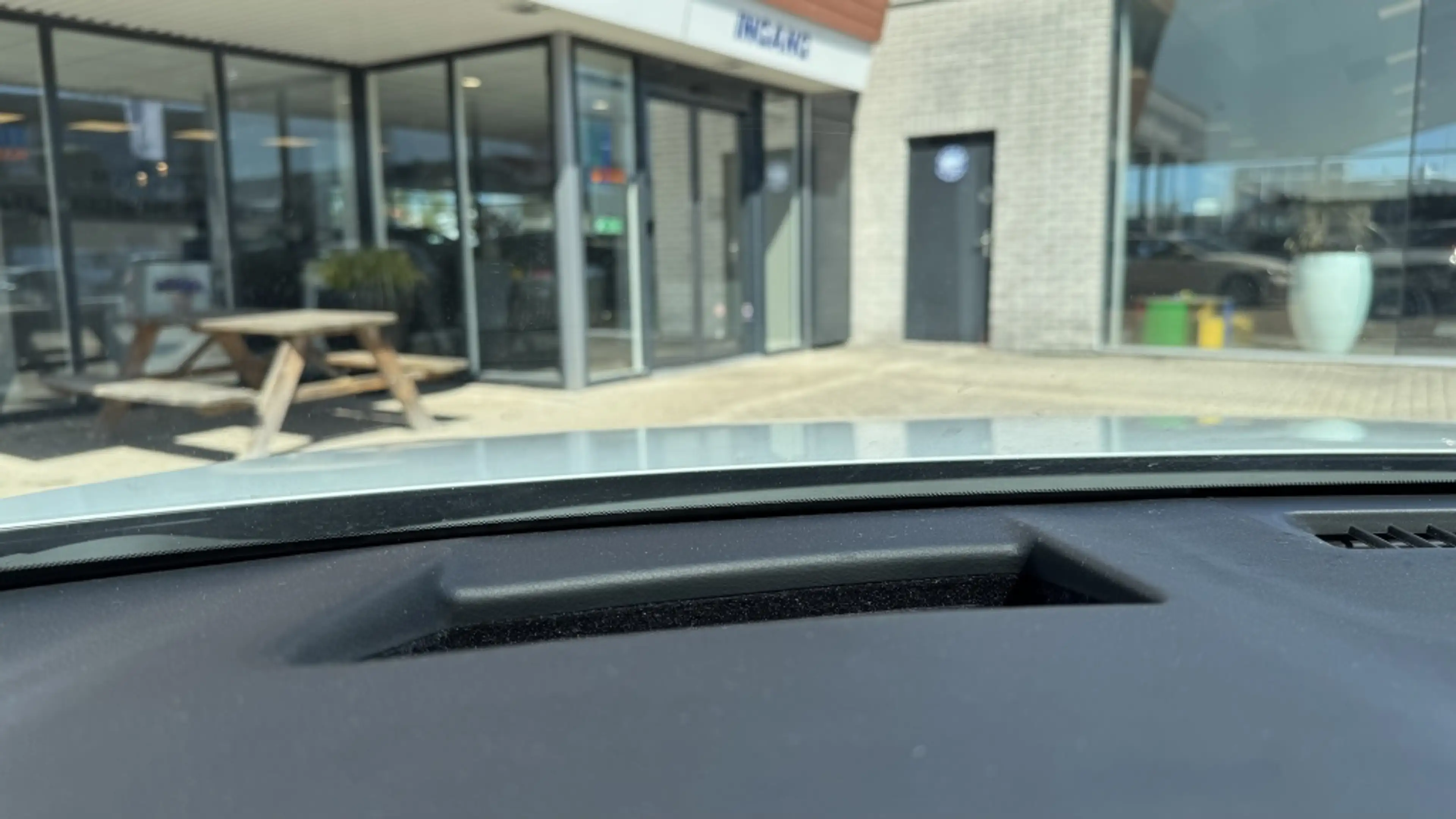 Mazda MX-30 e-SkyActiv 145 Comf. | HUD | Camera | Navi — photo 15