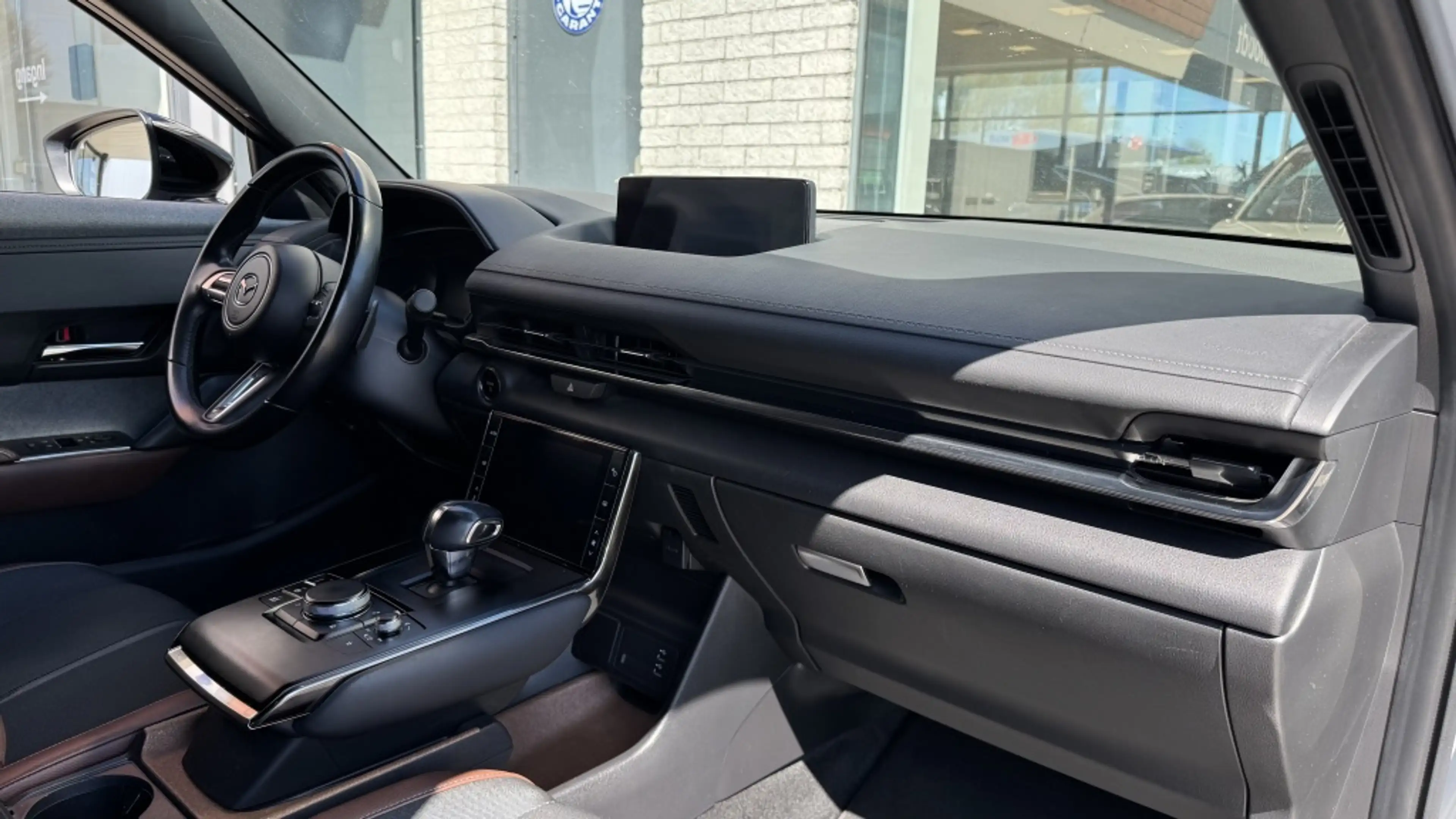 Mazda MX-30 e-SkyActiv 145 Comf. | HUD | Camera | Navi — photo 12