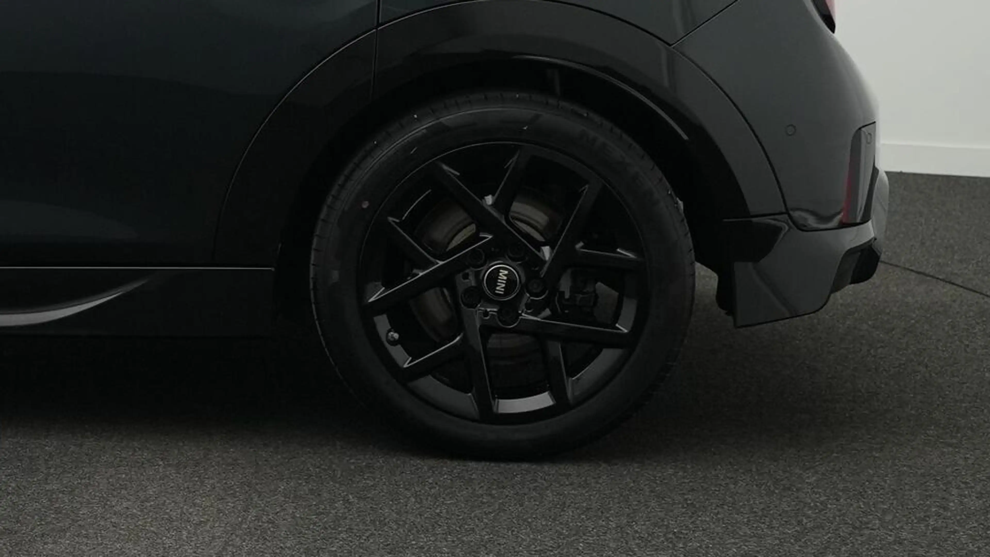 MINI Cooper S John Cooper Works Trim — photo 10