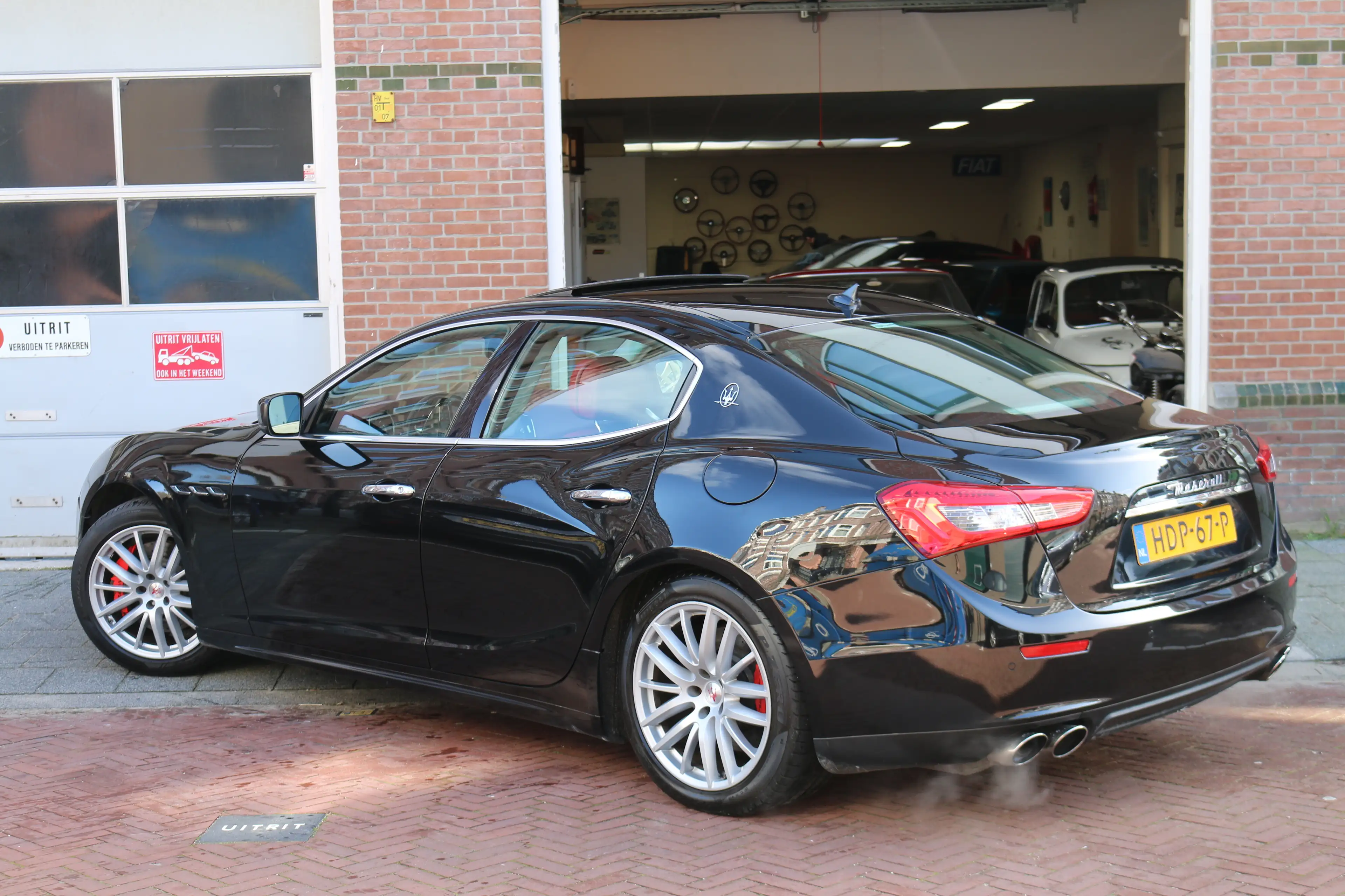 Maserati Ghibli 3.0 Biturbo S Q4 — photo 6