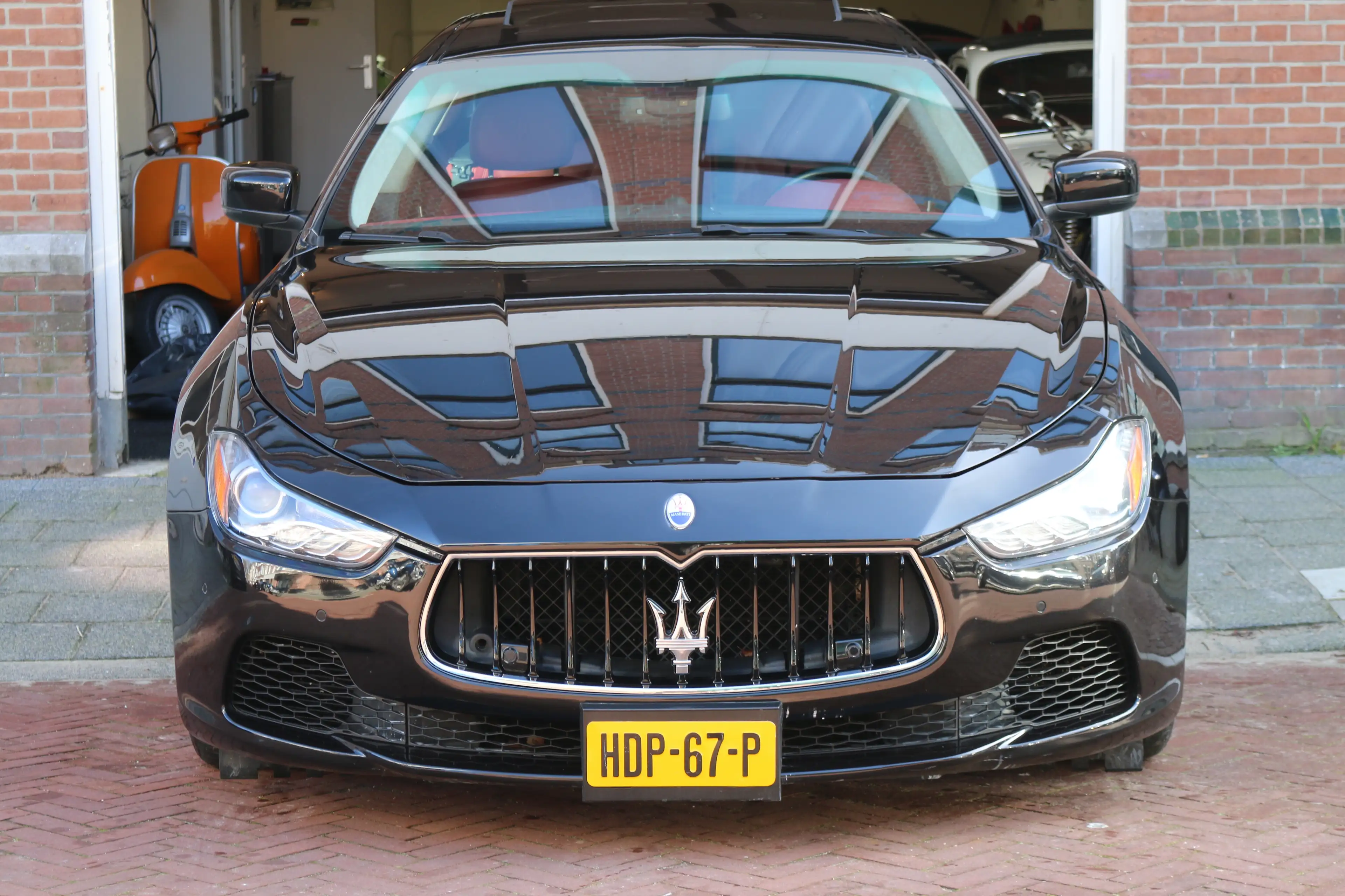 Maserati Ghibli 3.0 Biturbo S Q4 — photo 12