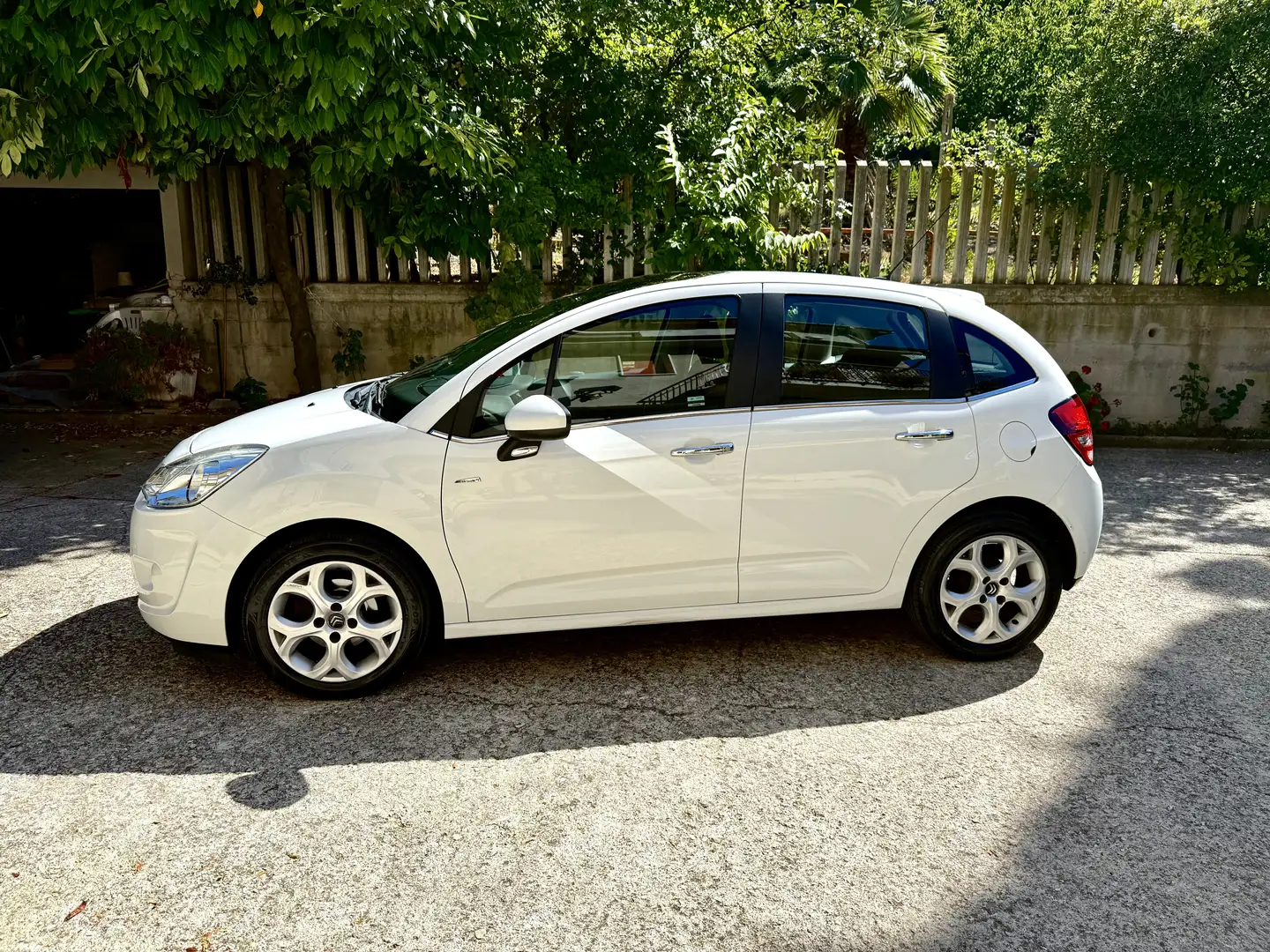 Citroen C3 1.2 vti Exclusive 82cv - 1