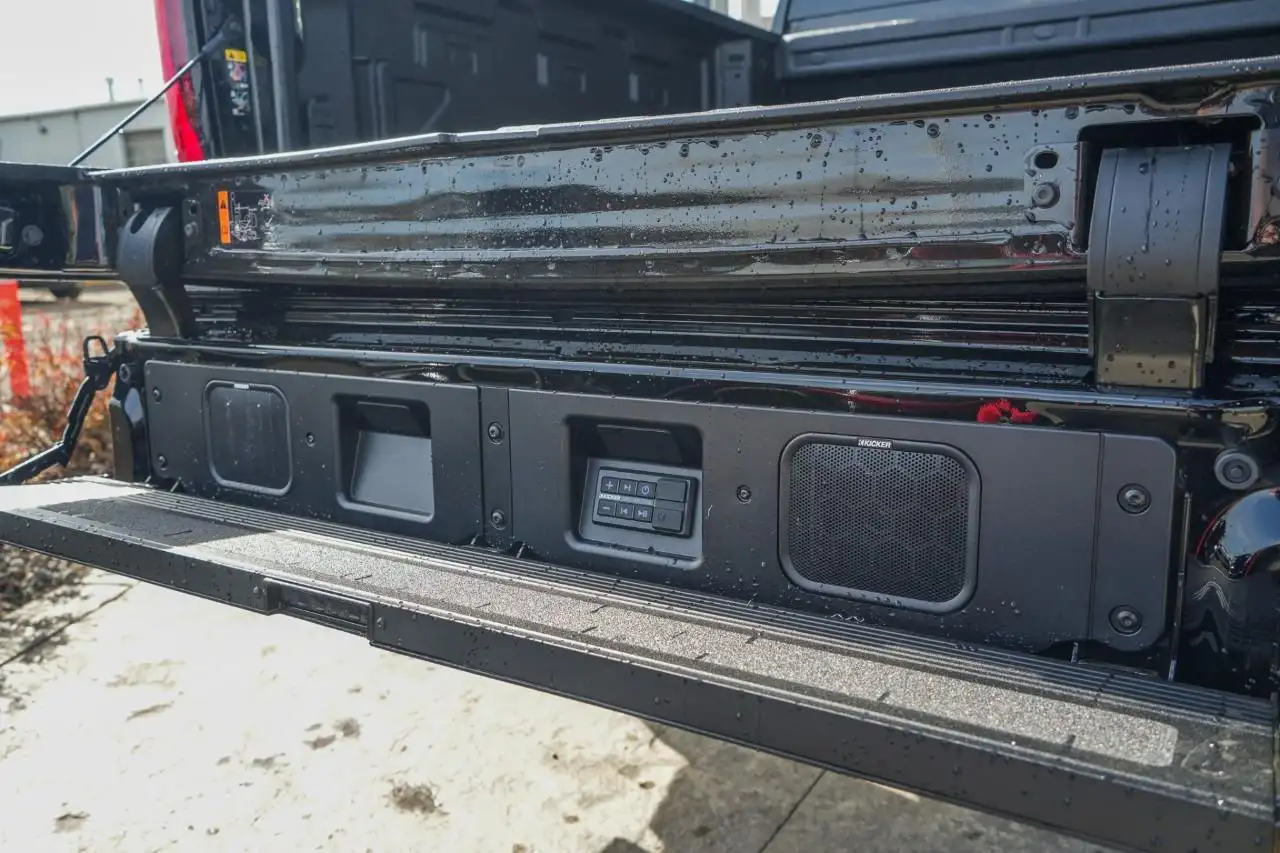 GMC Sierra 3500HD снимка GMC Sierra 3500HD