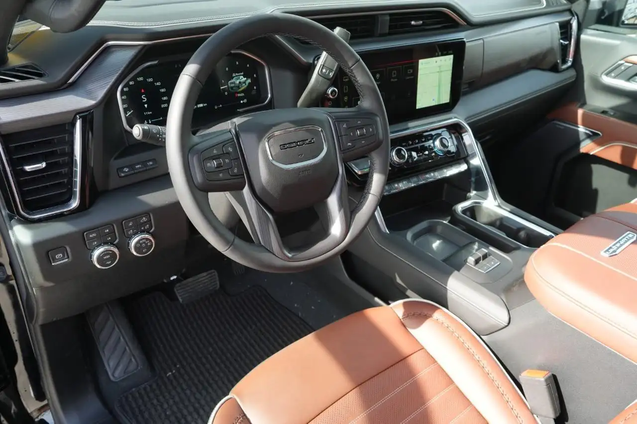 GMC Sierra 3500HD снимка GMC Sierra 3500HD