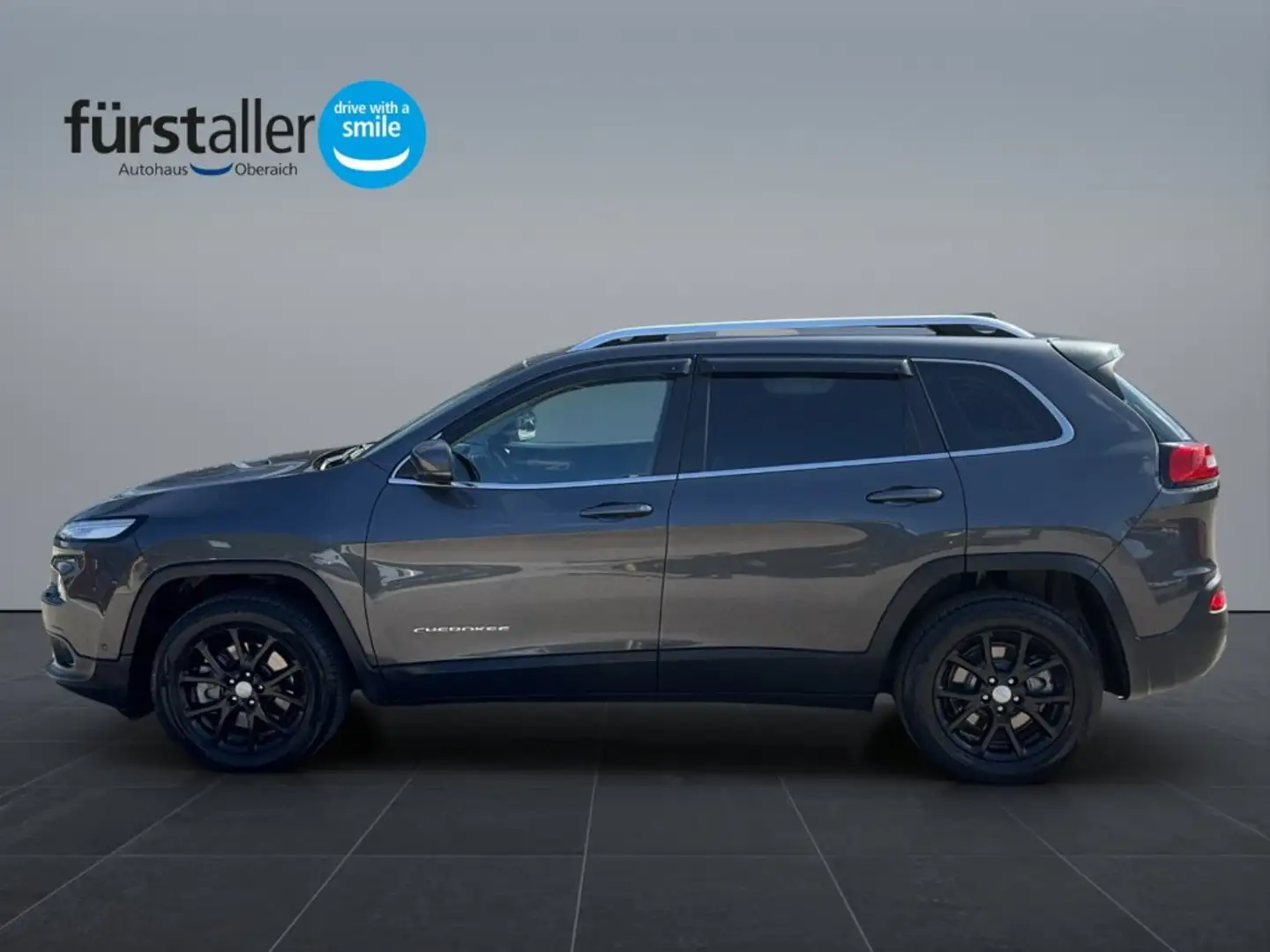 Jeep Cherokee 2,2 MultiJet II AWD Longitude Business Aut. Grau - 2