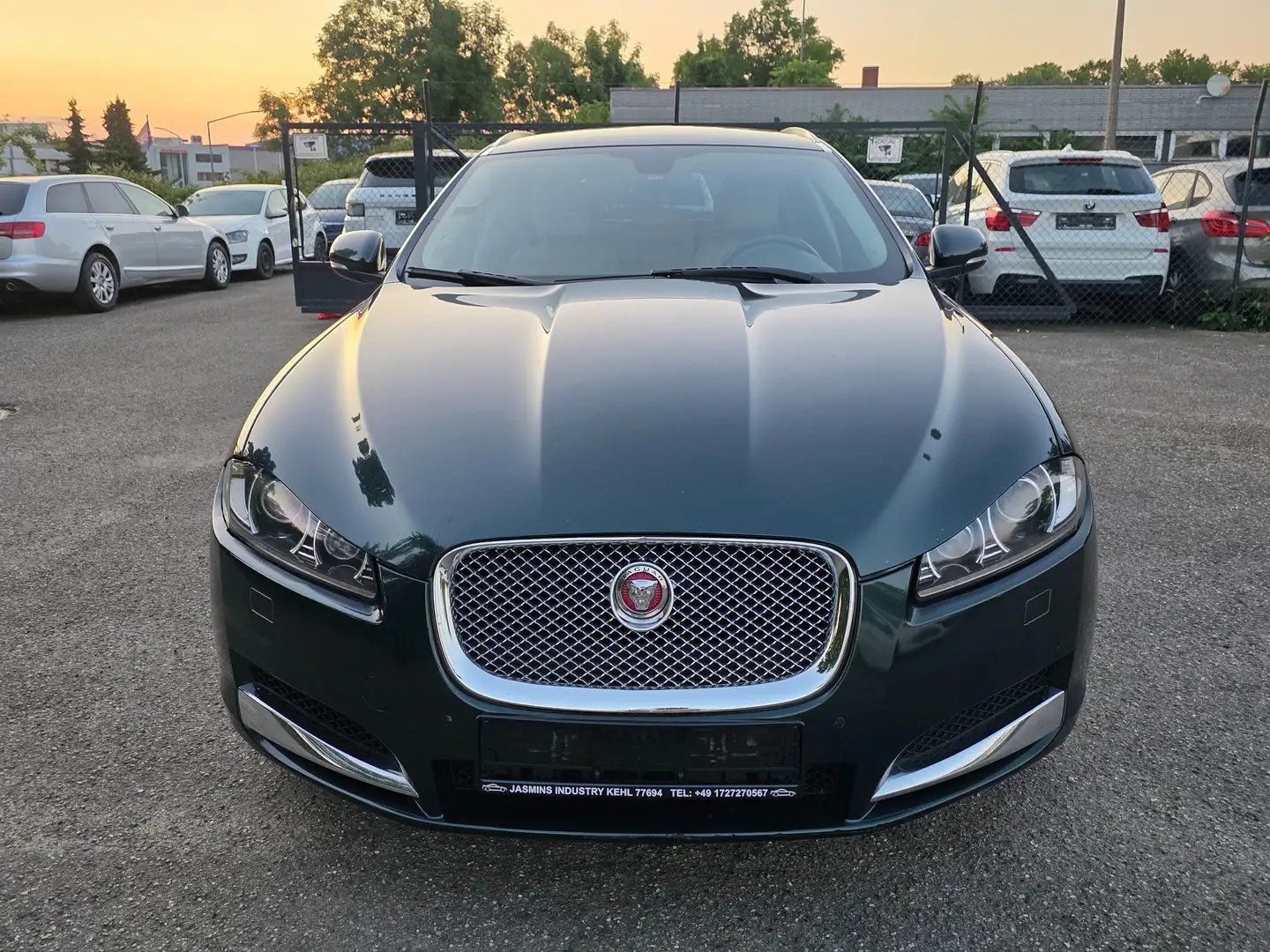 Jaguar XF 3.0 V6 Diesel Automatik Xenon Kamara Navigation Grün - 2