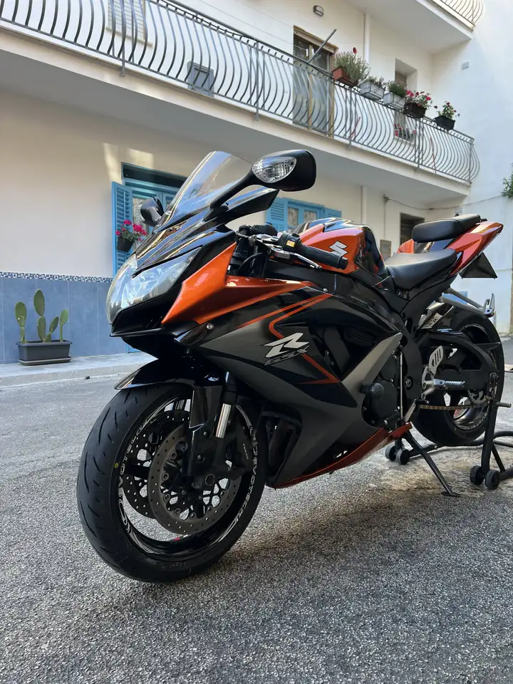 Suzuki GSX-R 750