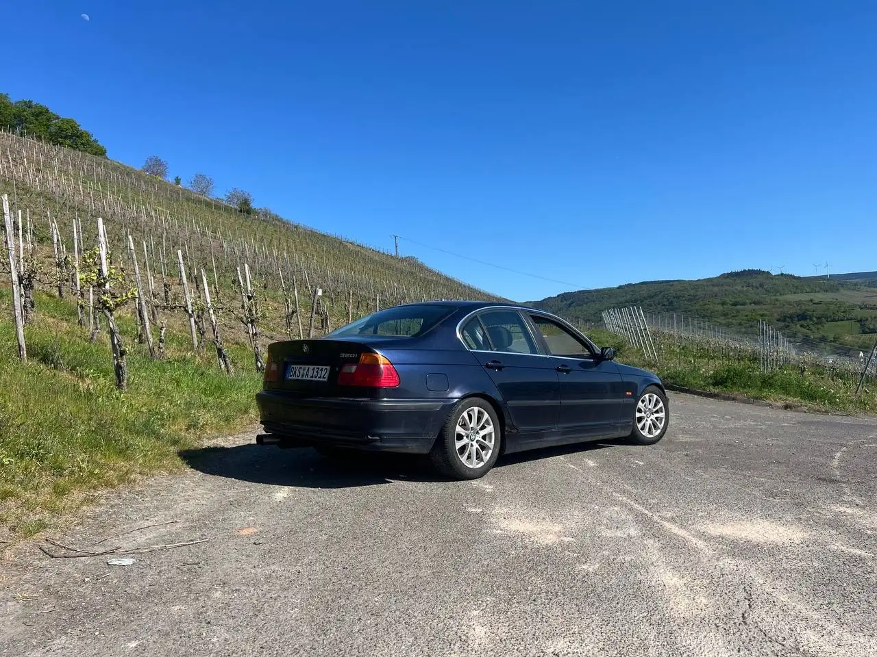 BMW 320i, foto 3