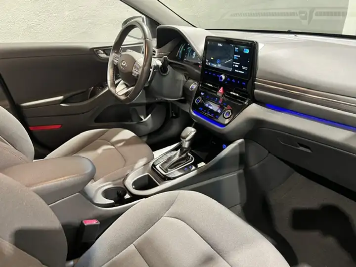Hyundai Ioniq FL PHEV 5P GDI 1.6 DT STYLE 2020, foto 8