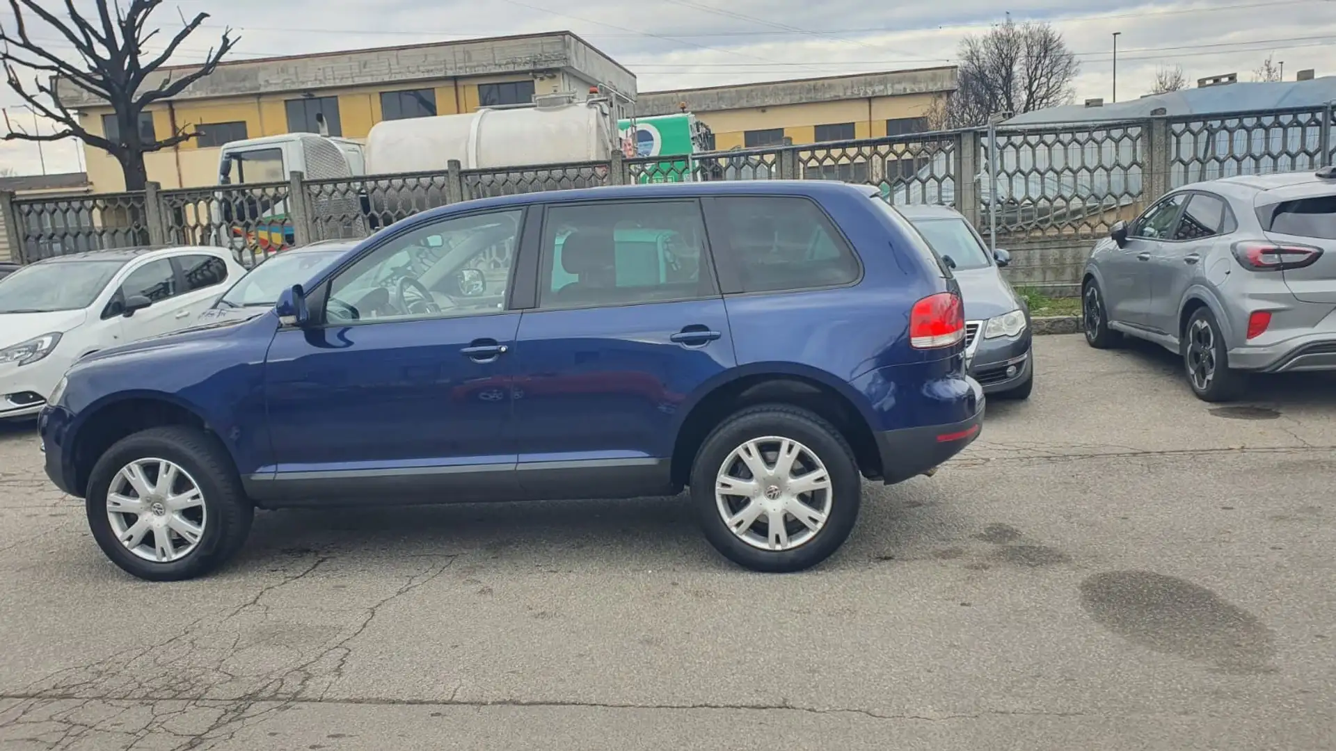 Volkswagen Touareg 3.0 V6 tdi tiptronic dpf - 2