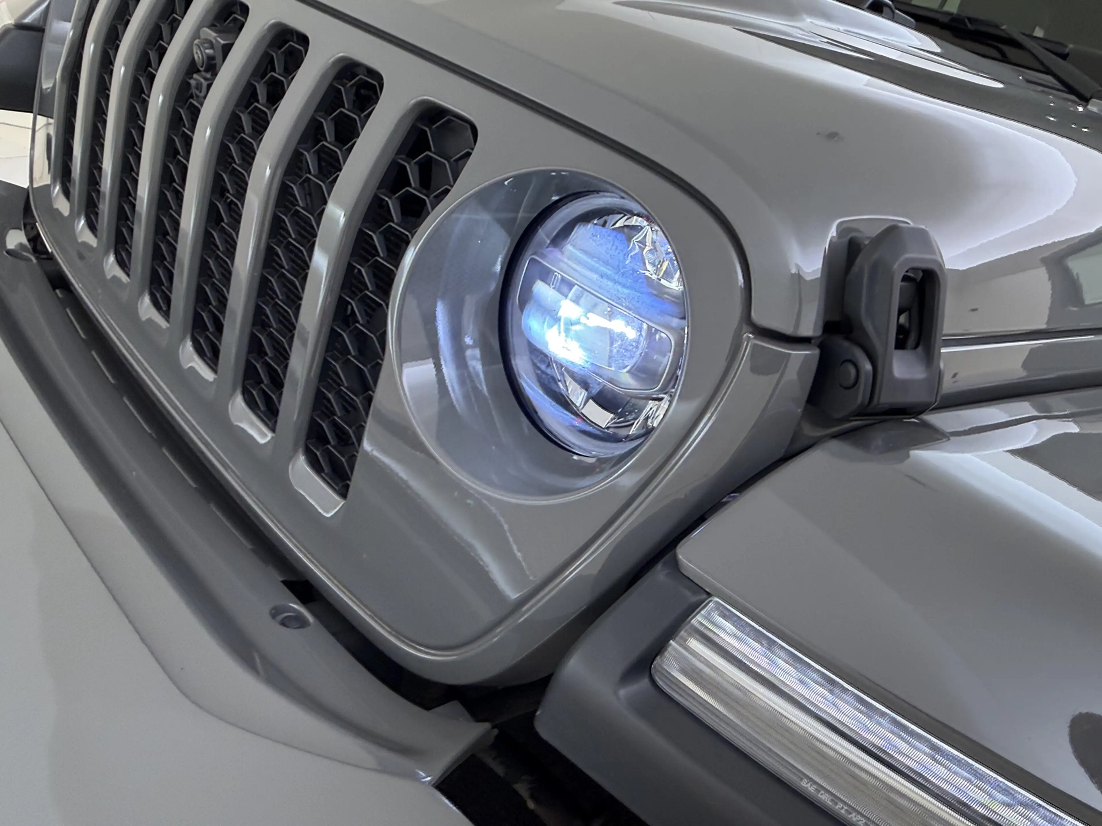 Jeep Wrangler Unlimited 4xe 380 PHEV Sahara | Camera | Leder | N — photo 13
