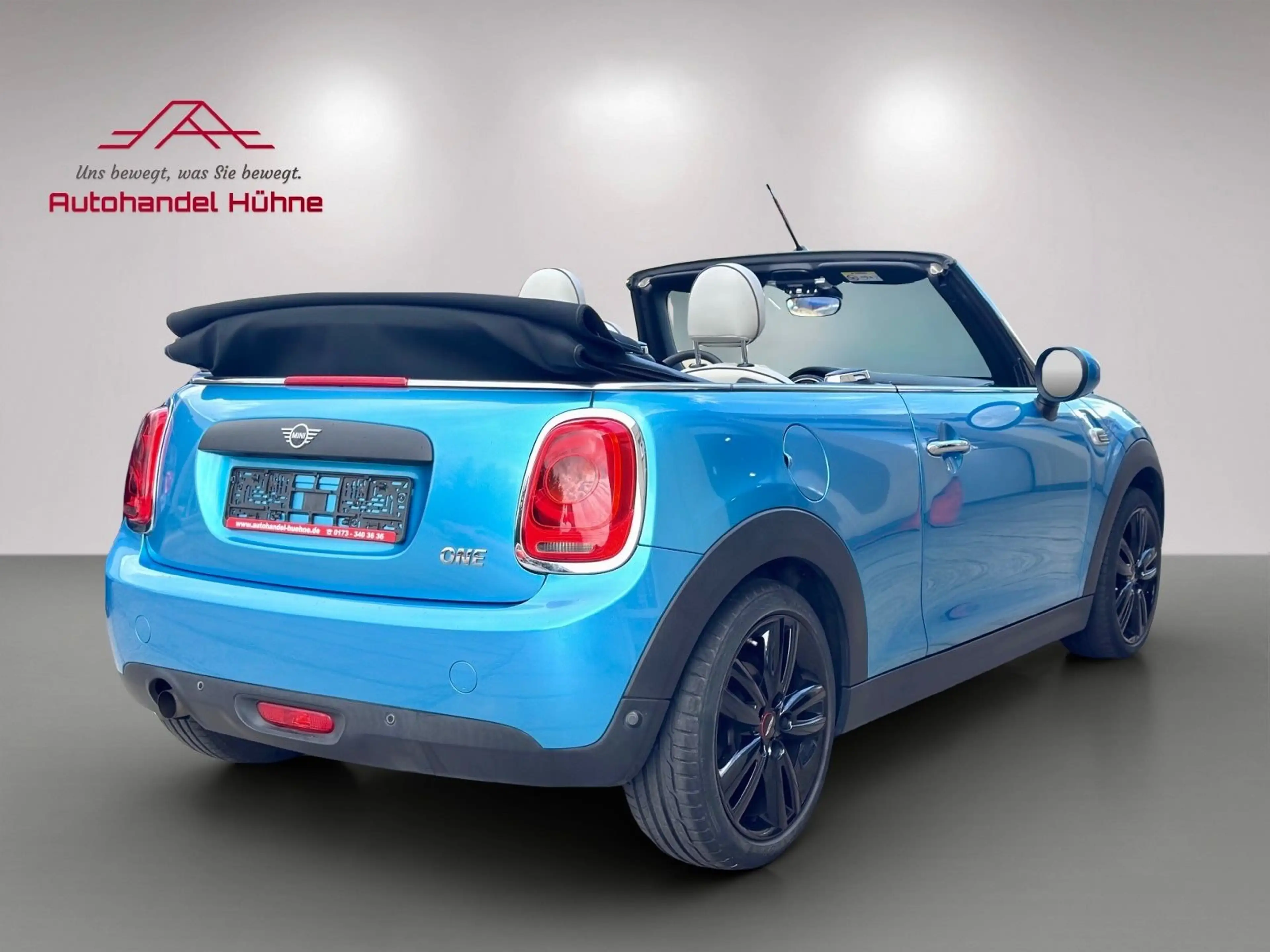 MINI One Cabrio / Leder / 17 Zoll JCW / Navi / — photo 4