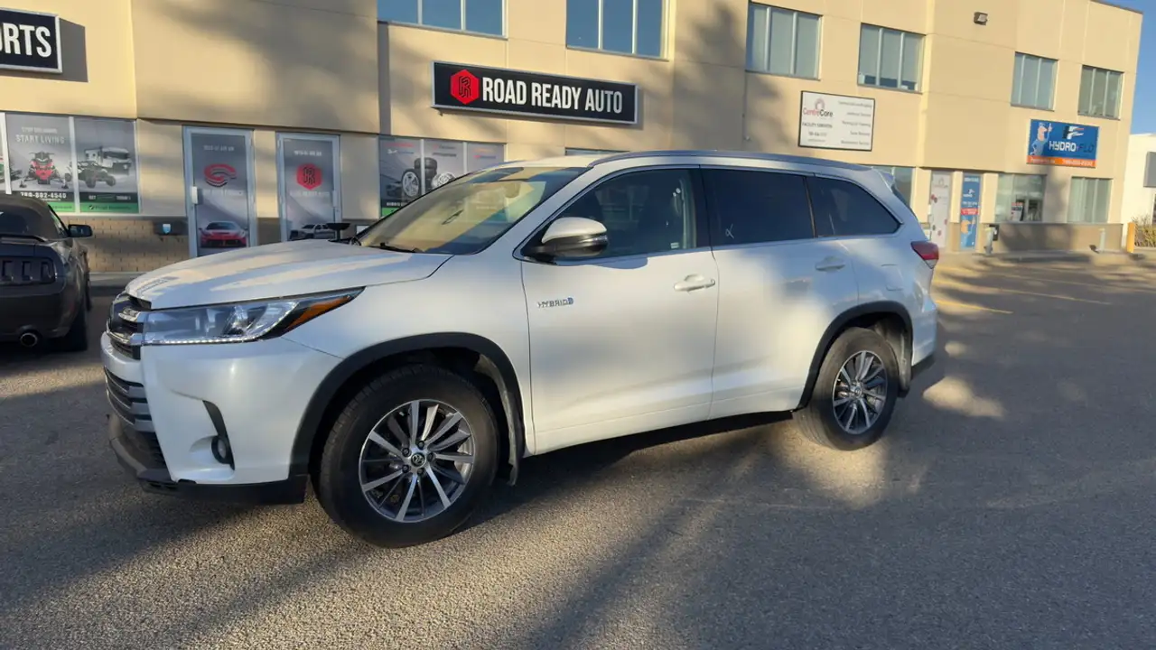 Toyota Highlander снимка Toyota Highlander