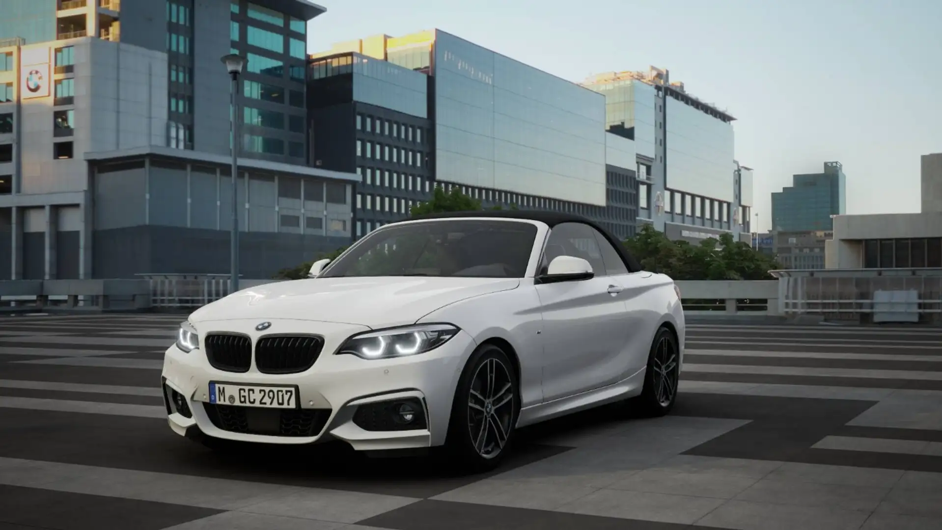 BMW 220 i Cabrio Aut. ///M-Sport NaviProf. Lenkradhzg. Weiß - 1