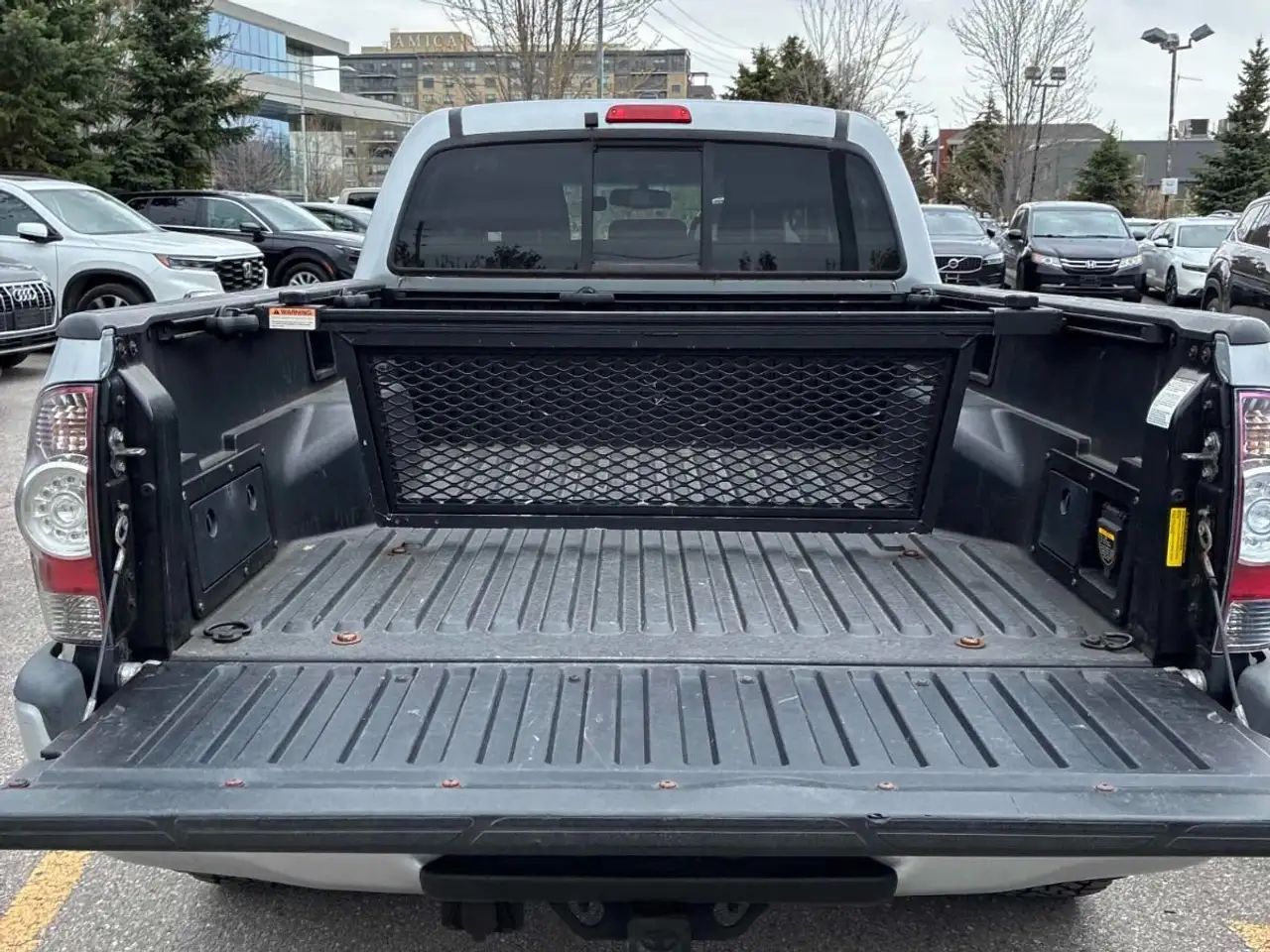 Toyota Tacoma снимка Toyota Tacoma