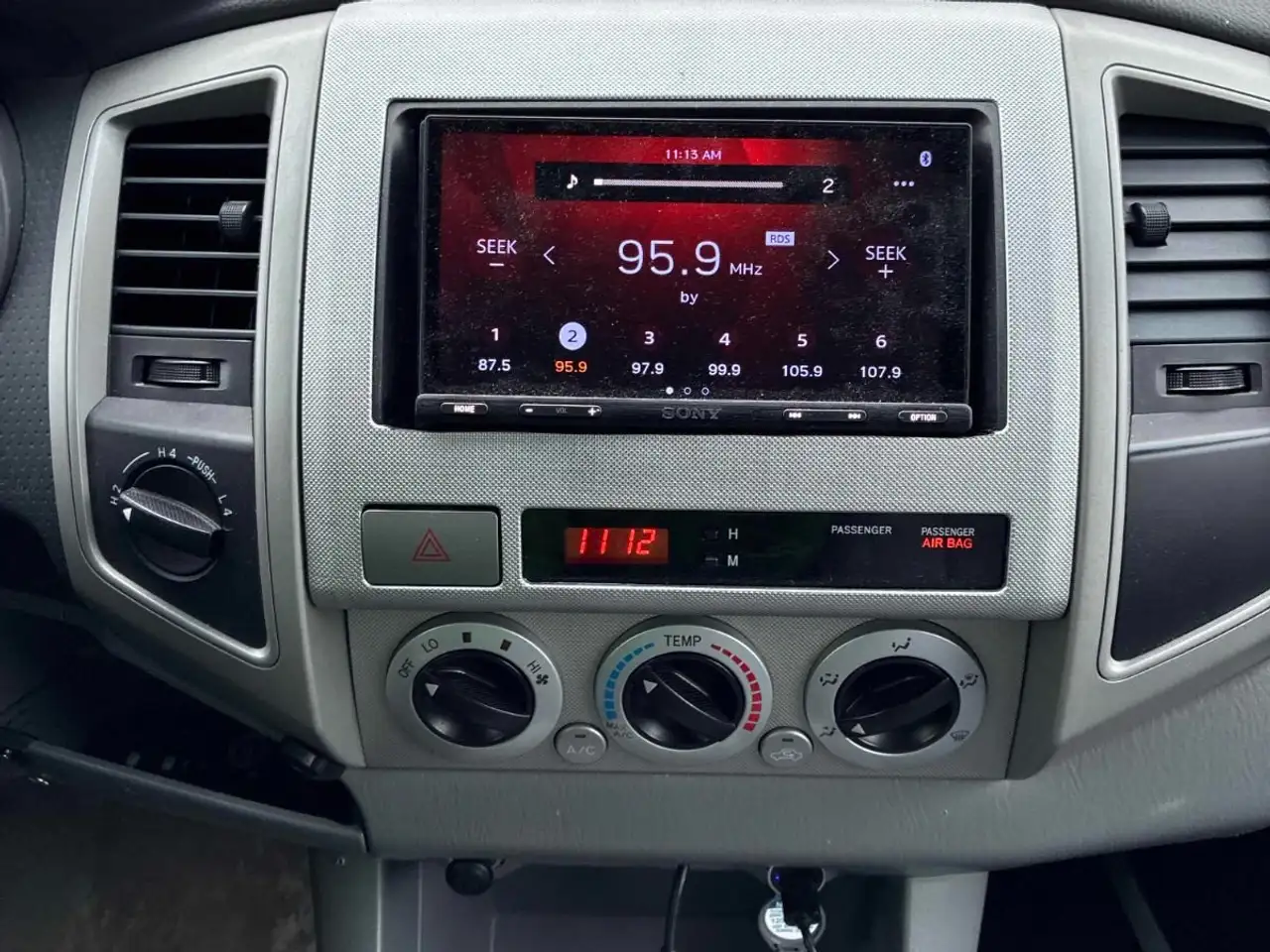 Toyota Tacoma снимка Toyota Tacoma