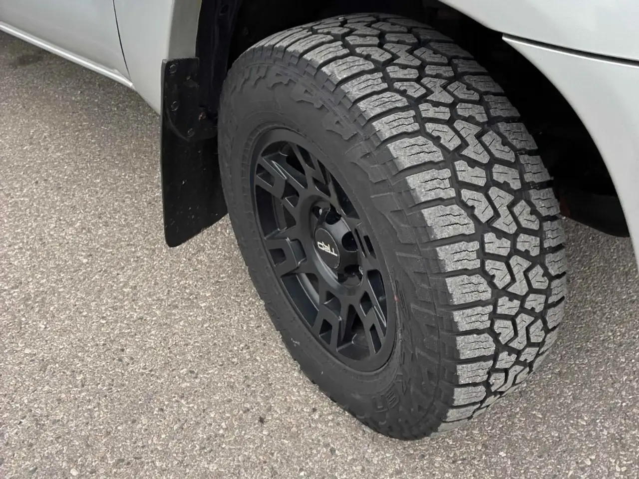 Toyota Tacoma снимка Toyota Tacoma